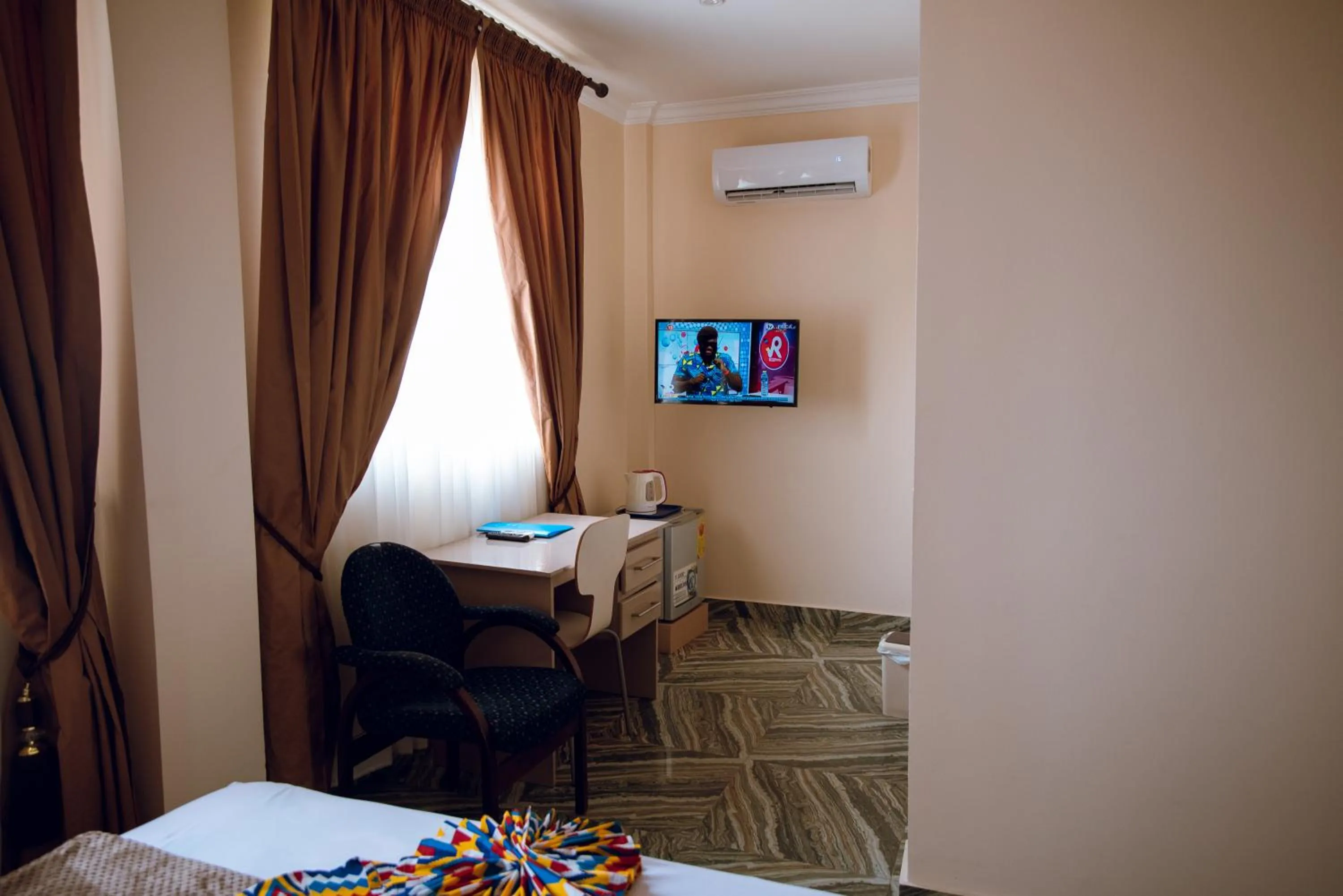 Bedroom, Bed in Exotic Palace Hotel