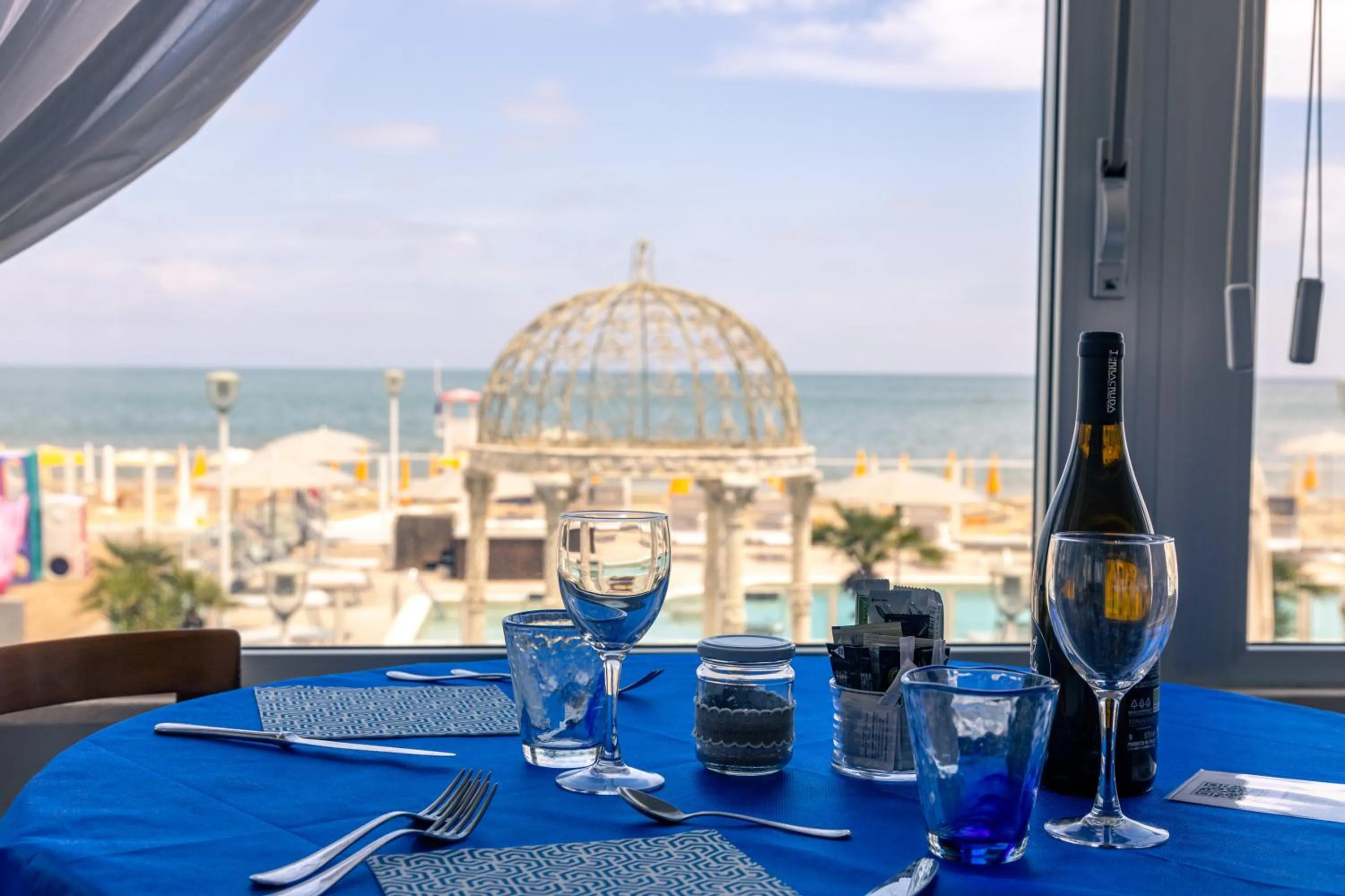 Restaurant/places to eat in Hotel CasaDei