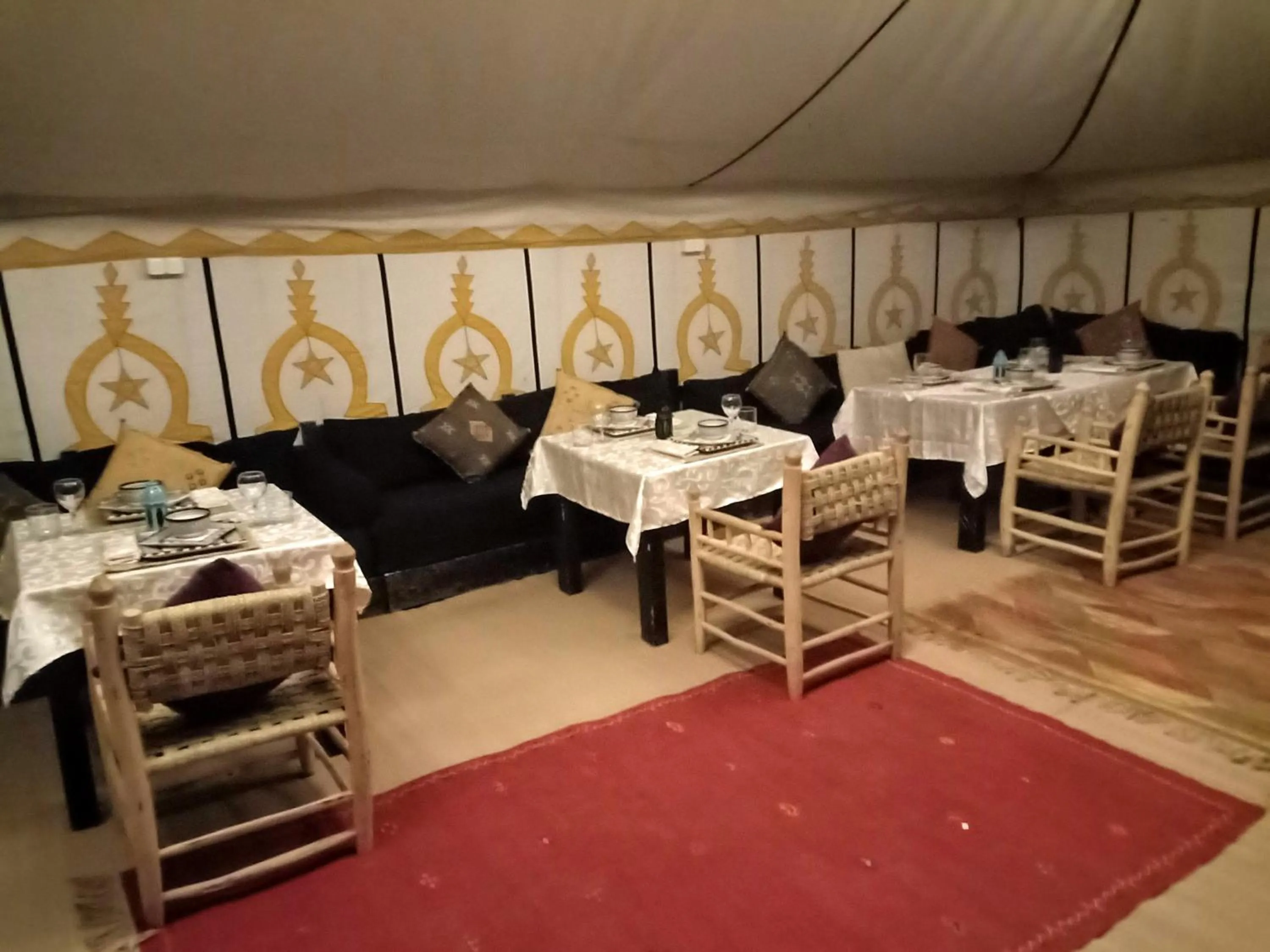 Restaurant/places to eat in Kasbah Erg Chebbi