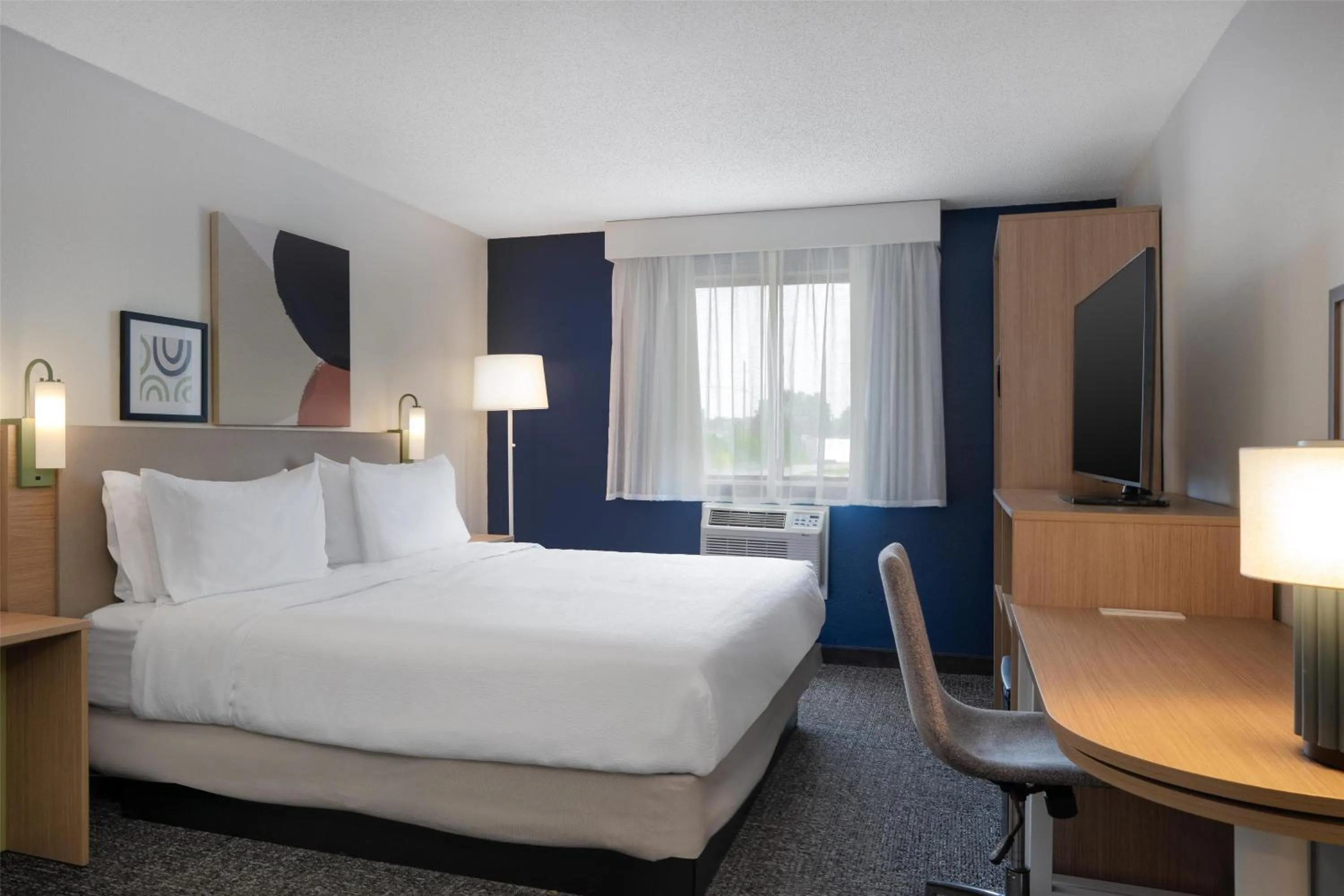 Bed in Spark by Hilton Carlisle South