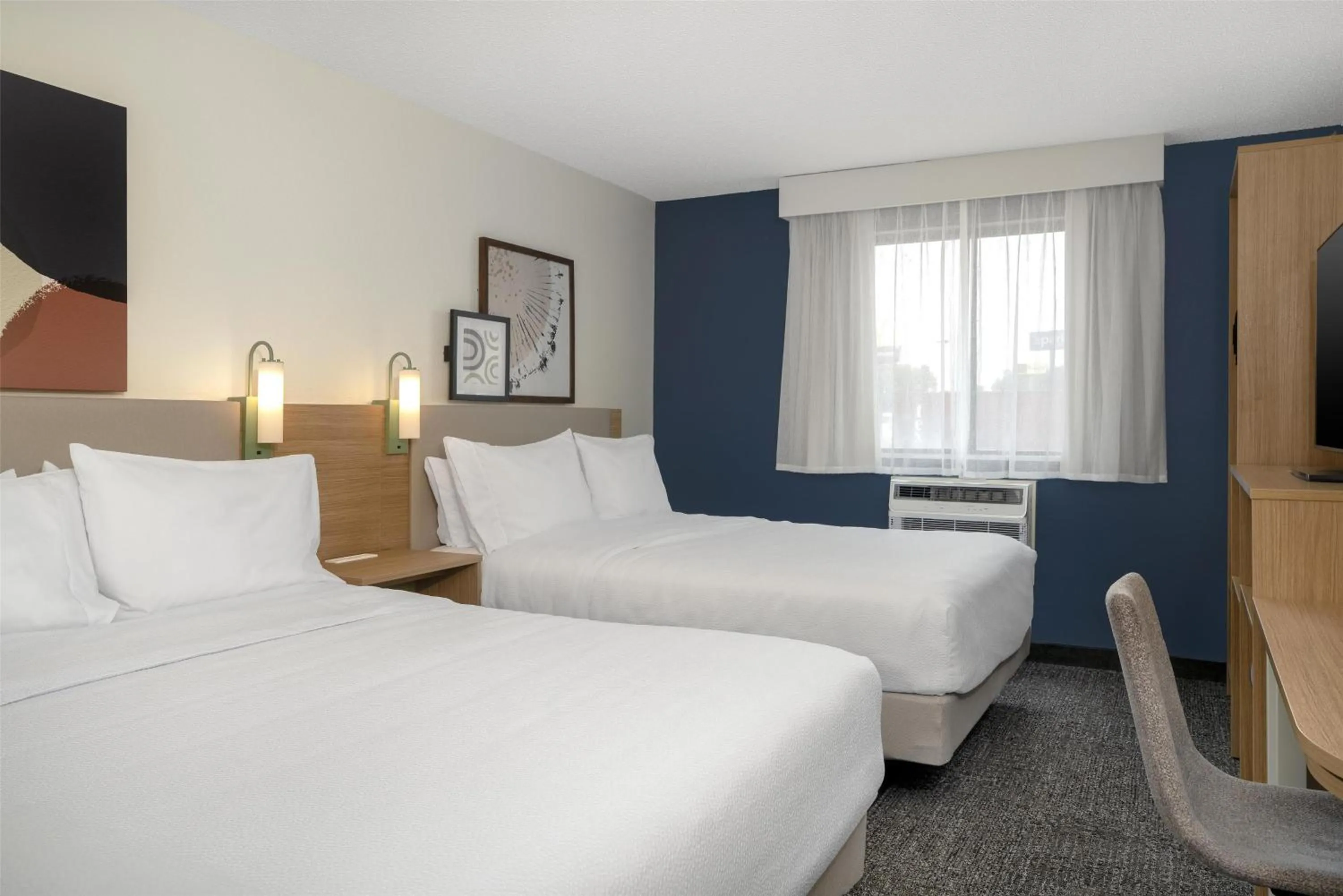 Bed in Spark by Hilton Carlisle South