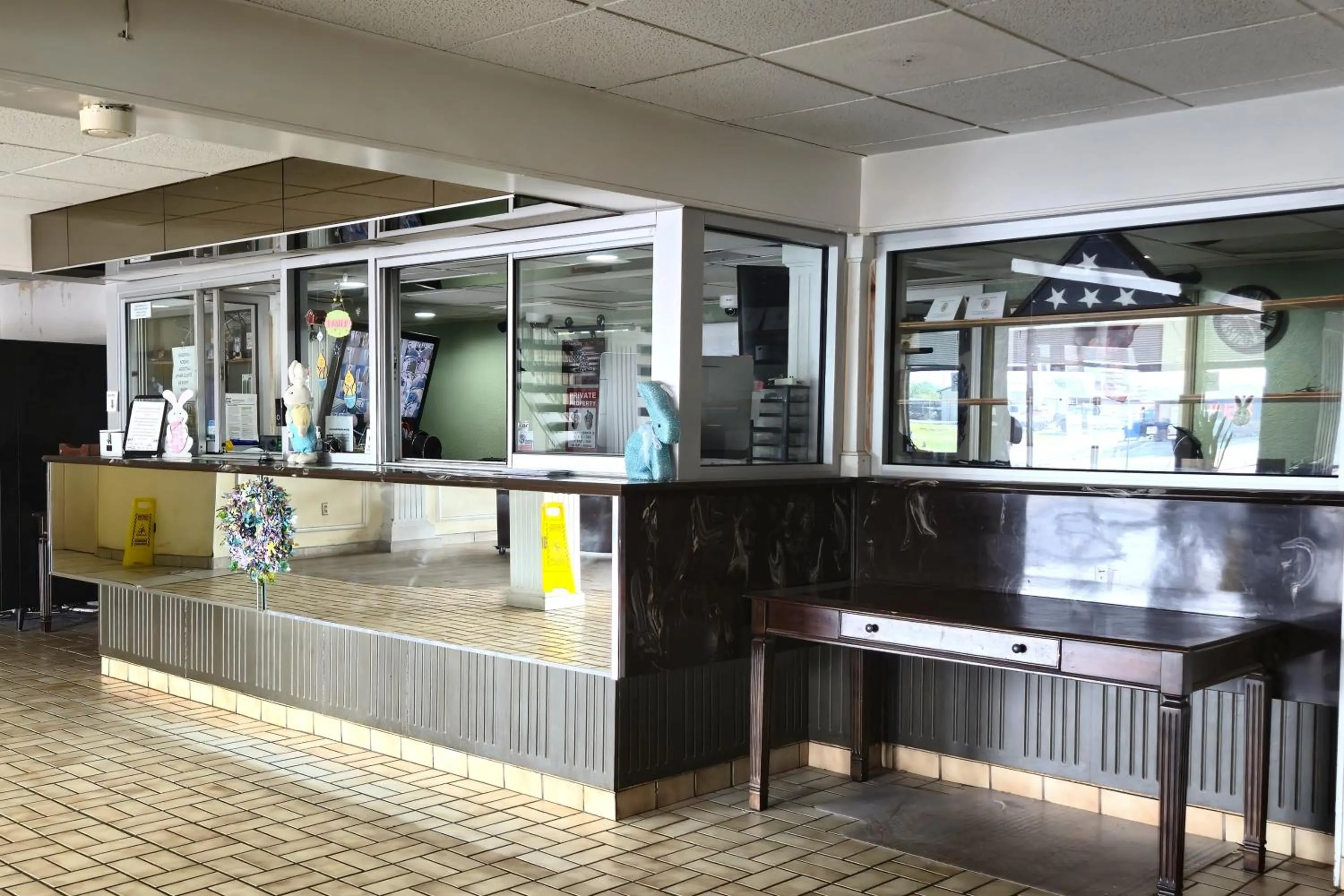 Lobby or reception in River Valley Inn and Suites