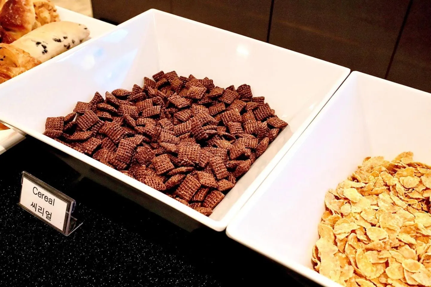 Food and drinks in 호텔 인썸니아 Hotel Insomnia 失眠酒店