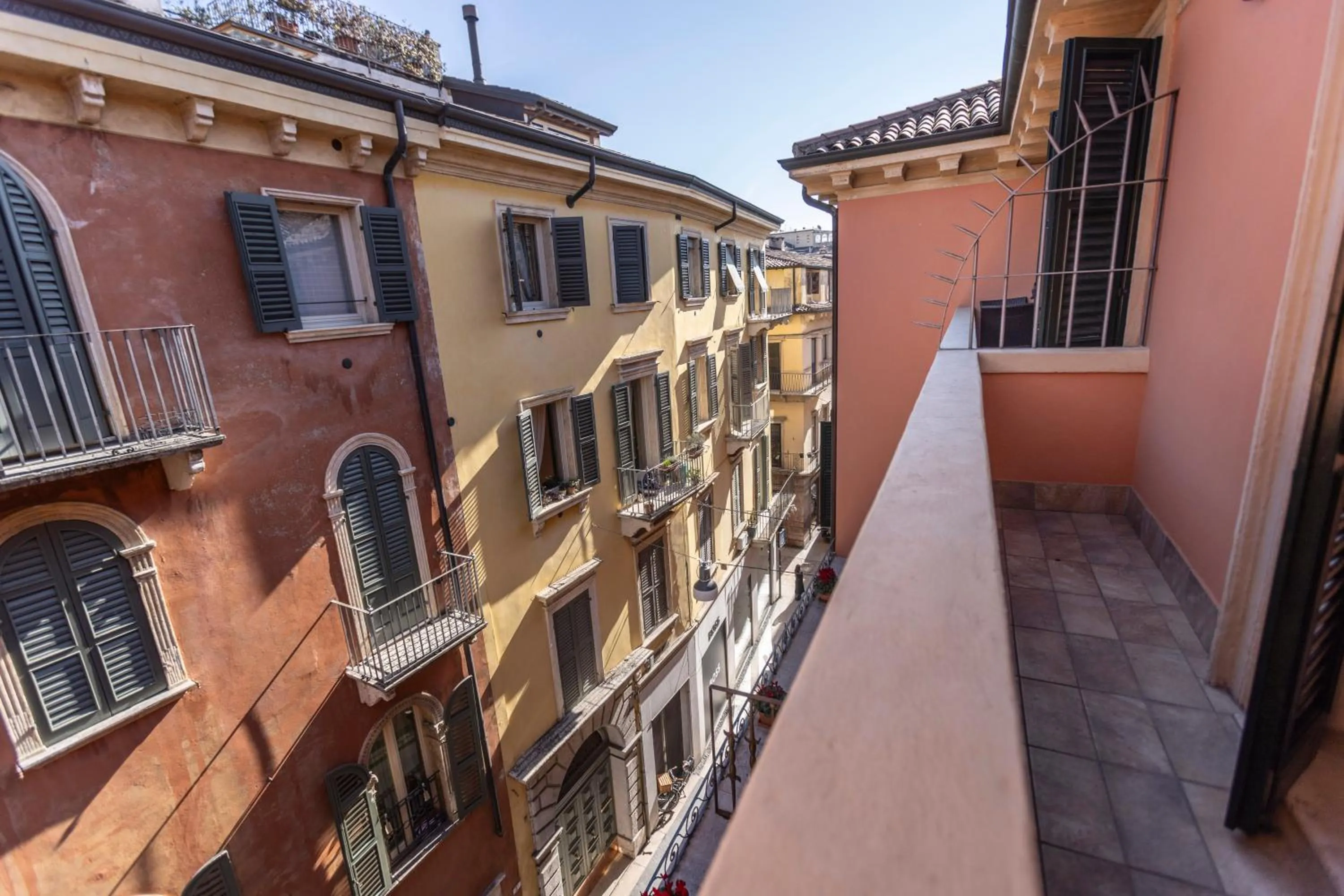 Balcony/Terrace in Opera Relais De Charme - Aparthotel