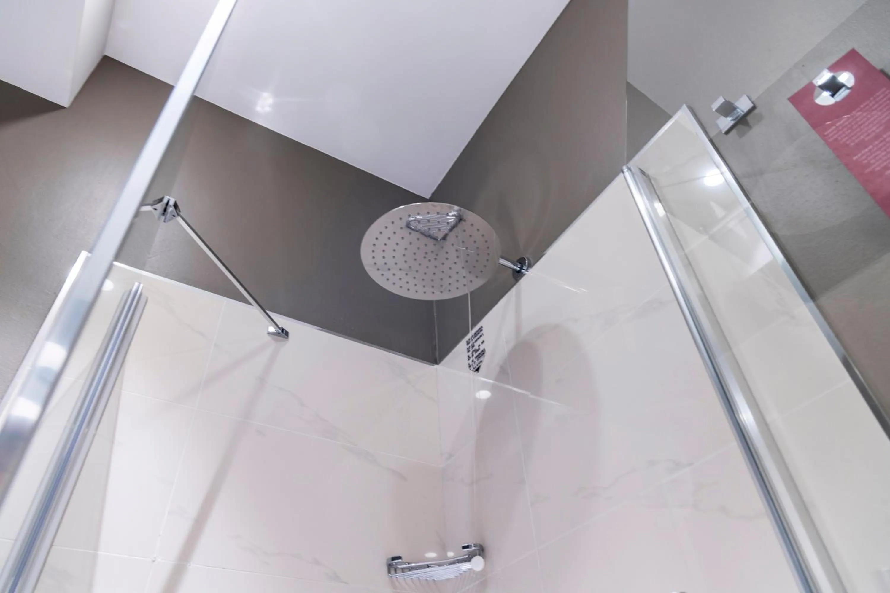 Bathroom in Opera Relais De Charme - Aparthotel