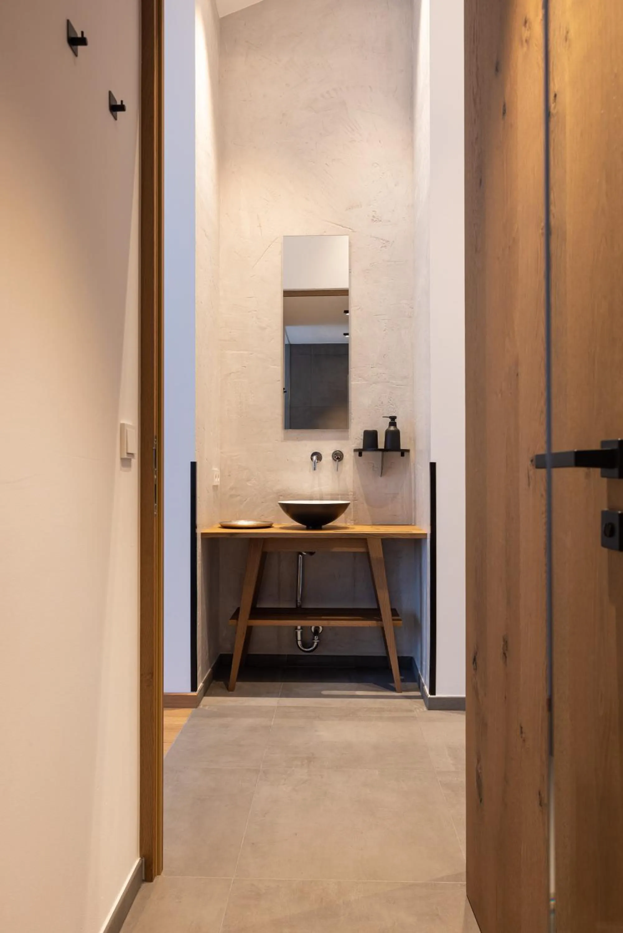 Bedroom in Max Mountain Apartments