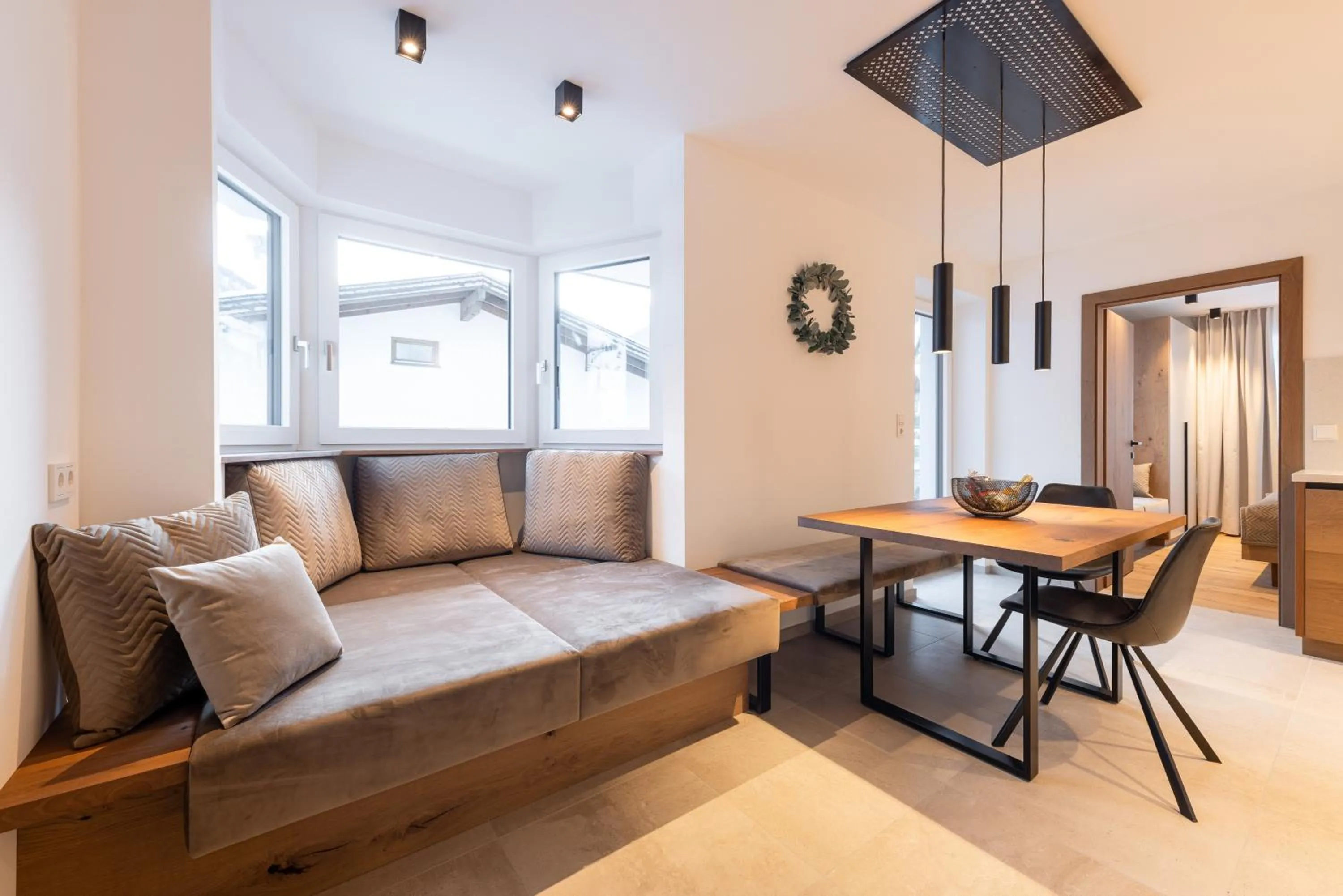 Seating area in Max Mountain Apartments