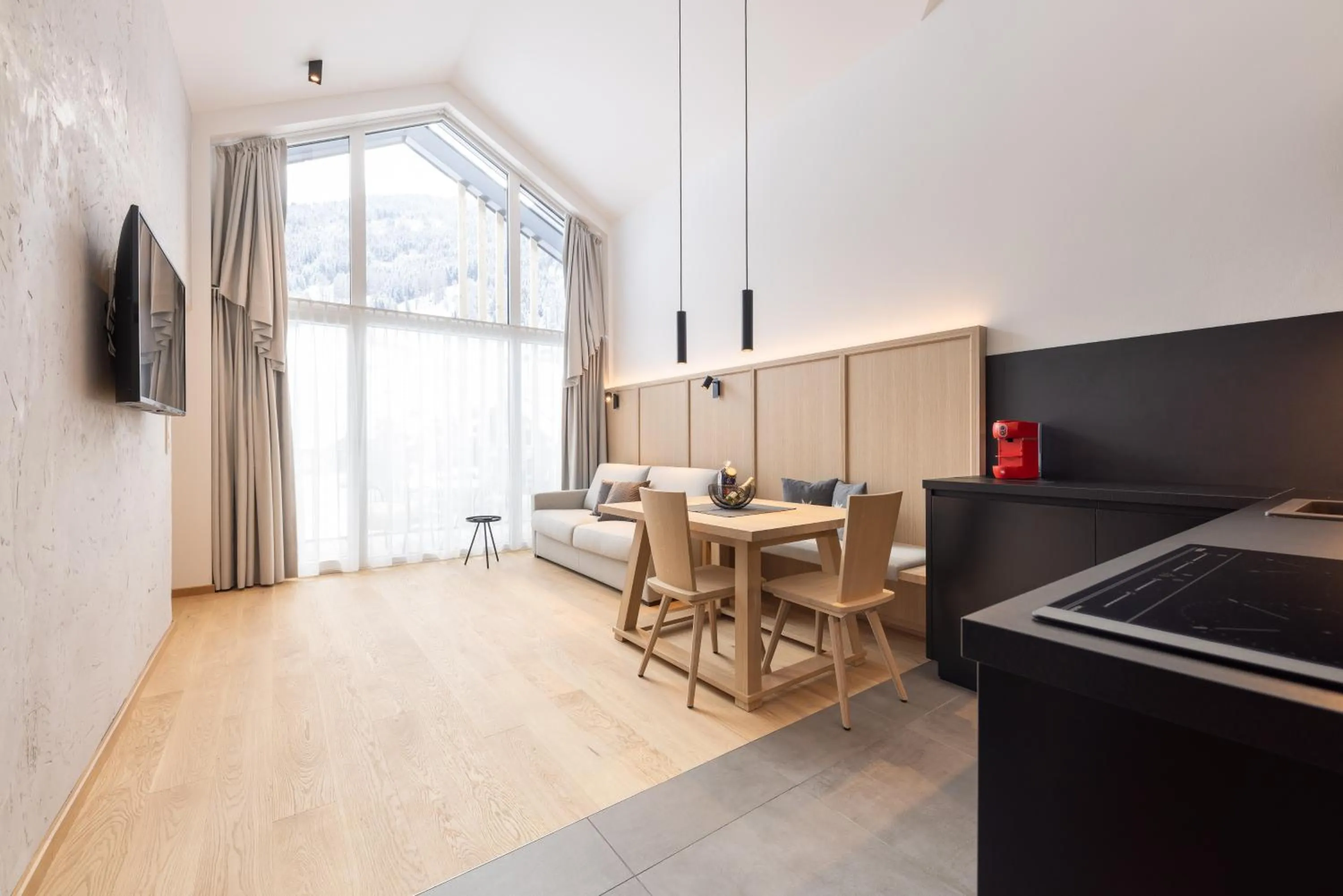 Kitchen or kitchenette in Max Mountain Apartments