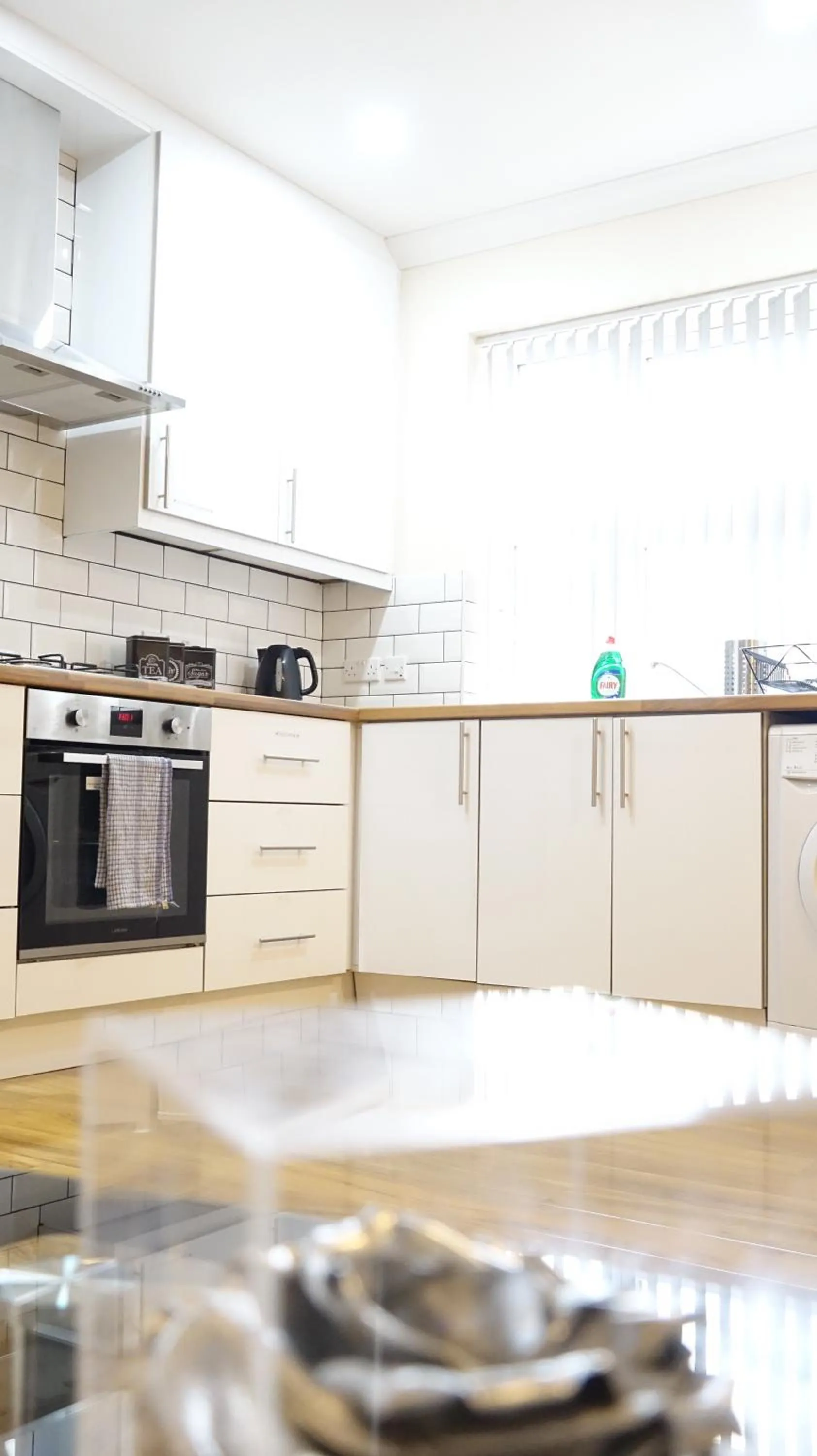 Kitchen or kitchenette in Heathrow Ensuite Rooms- Auto check in