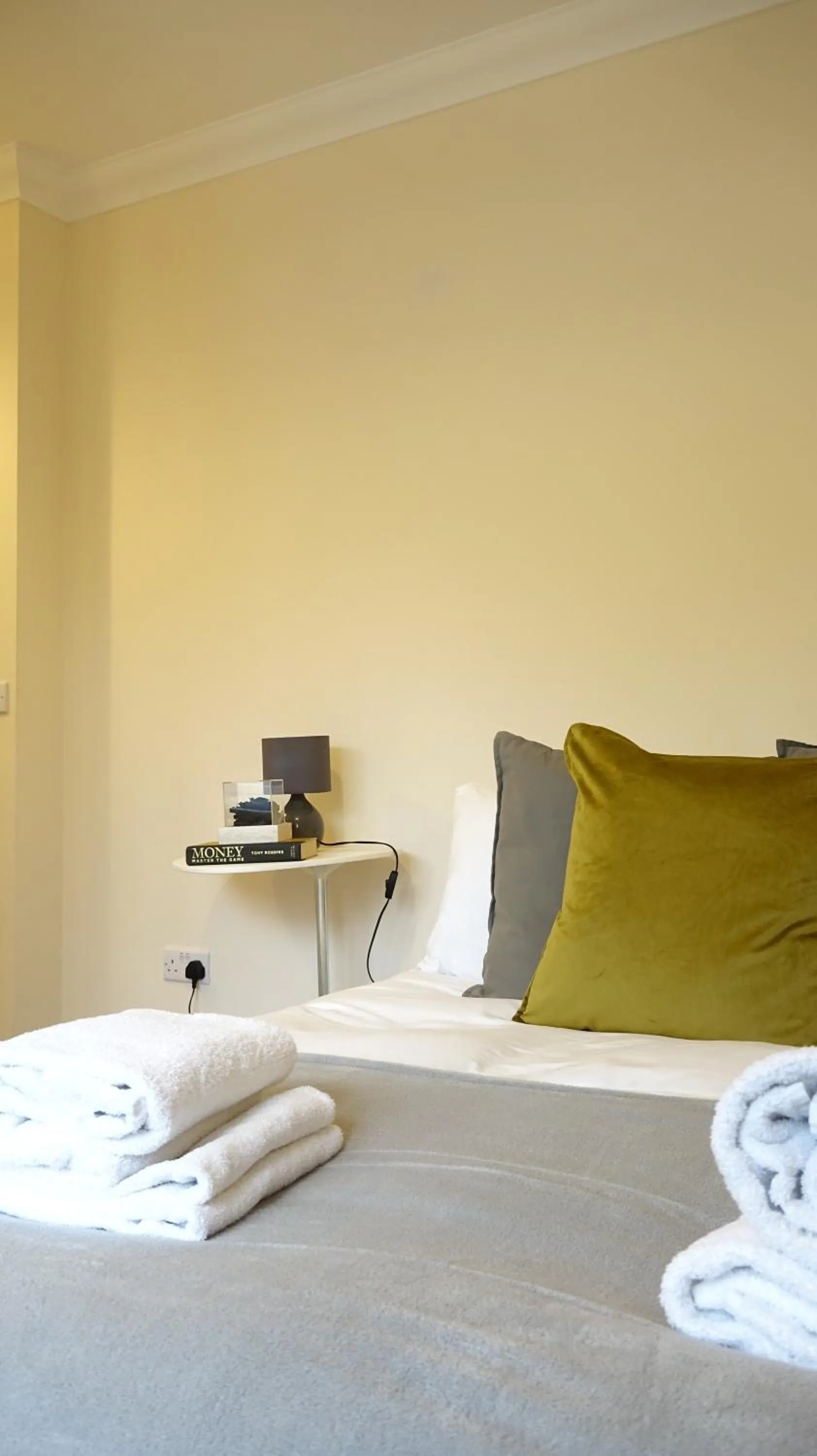 Bedroom, Bed in Heathrow Ensuite Rooms- Auto check in