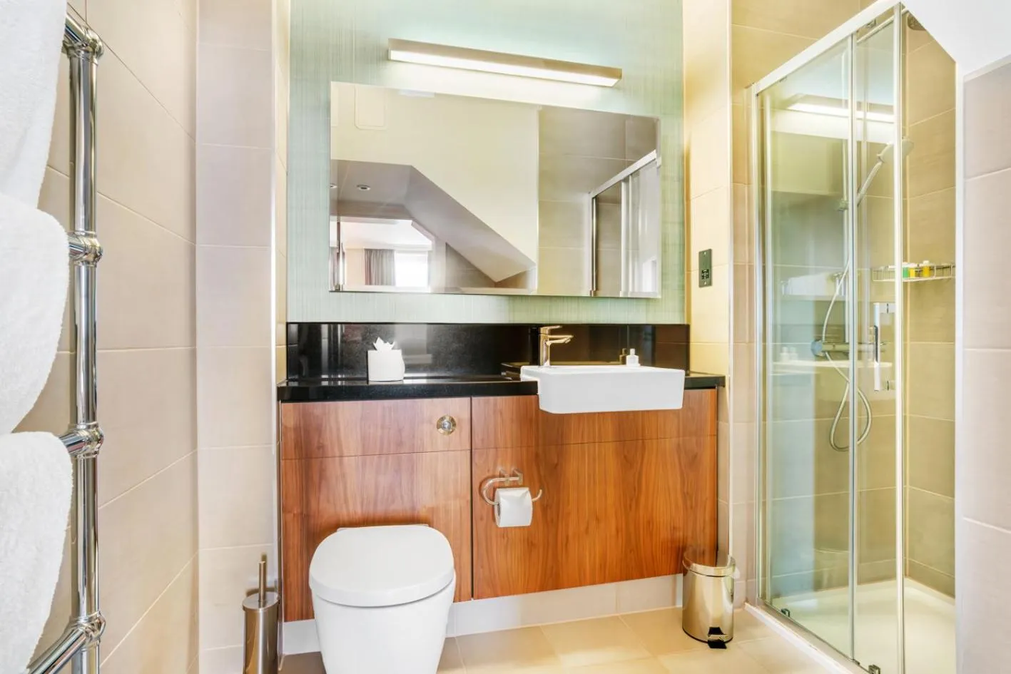 Shower in The Place Hotel