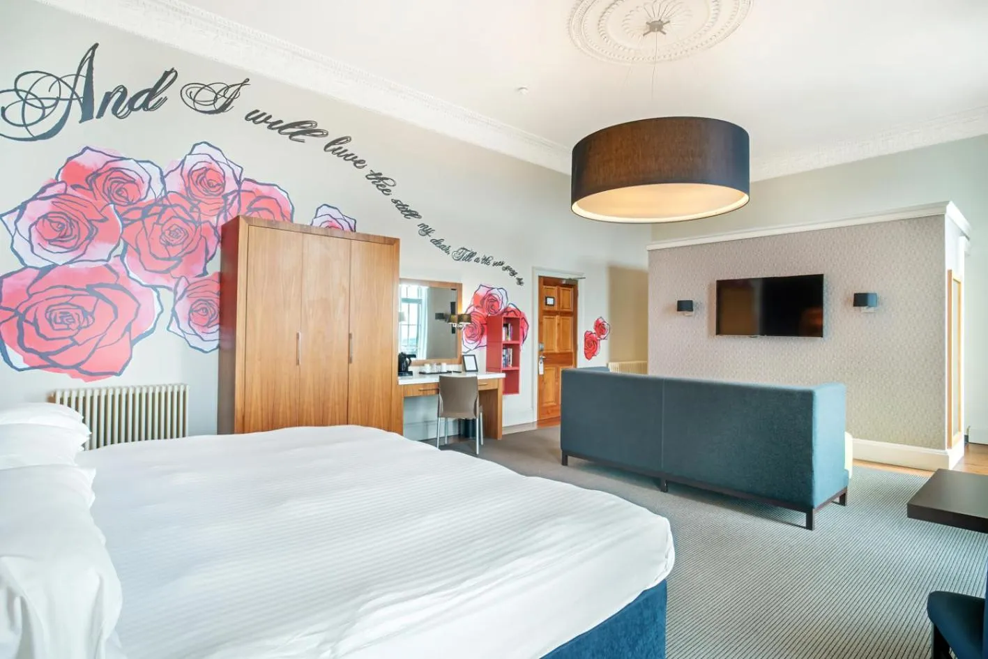 Photo of the whole room, Bed in The Place Hotel