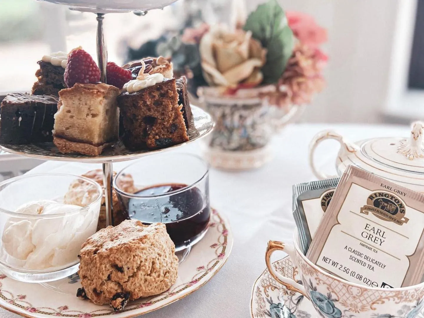 Restaurant/places to eat in Horsley Lodge