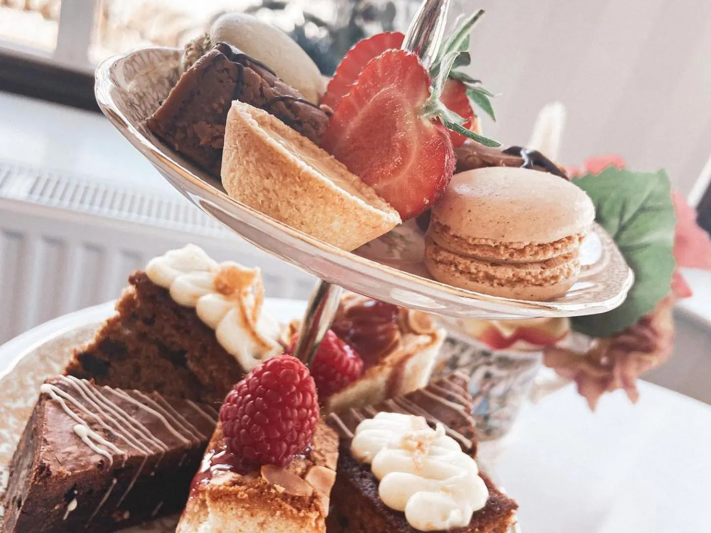 Restaurant/places to eat in Horsley Lodge