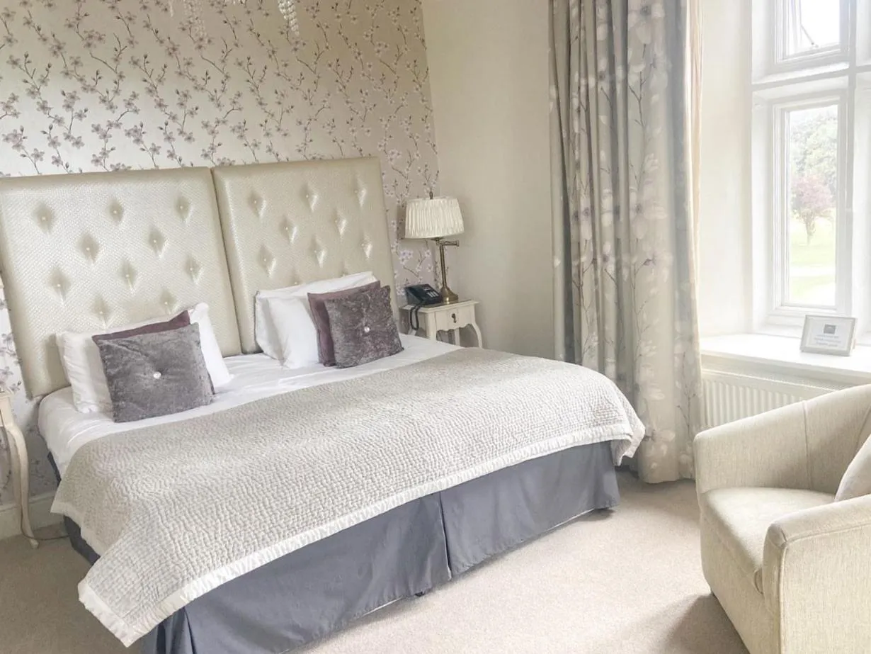 Bedroom, Bed in Horsley Lodge