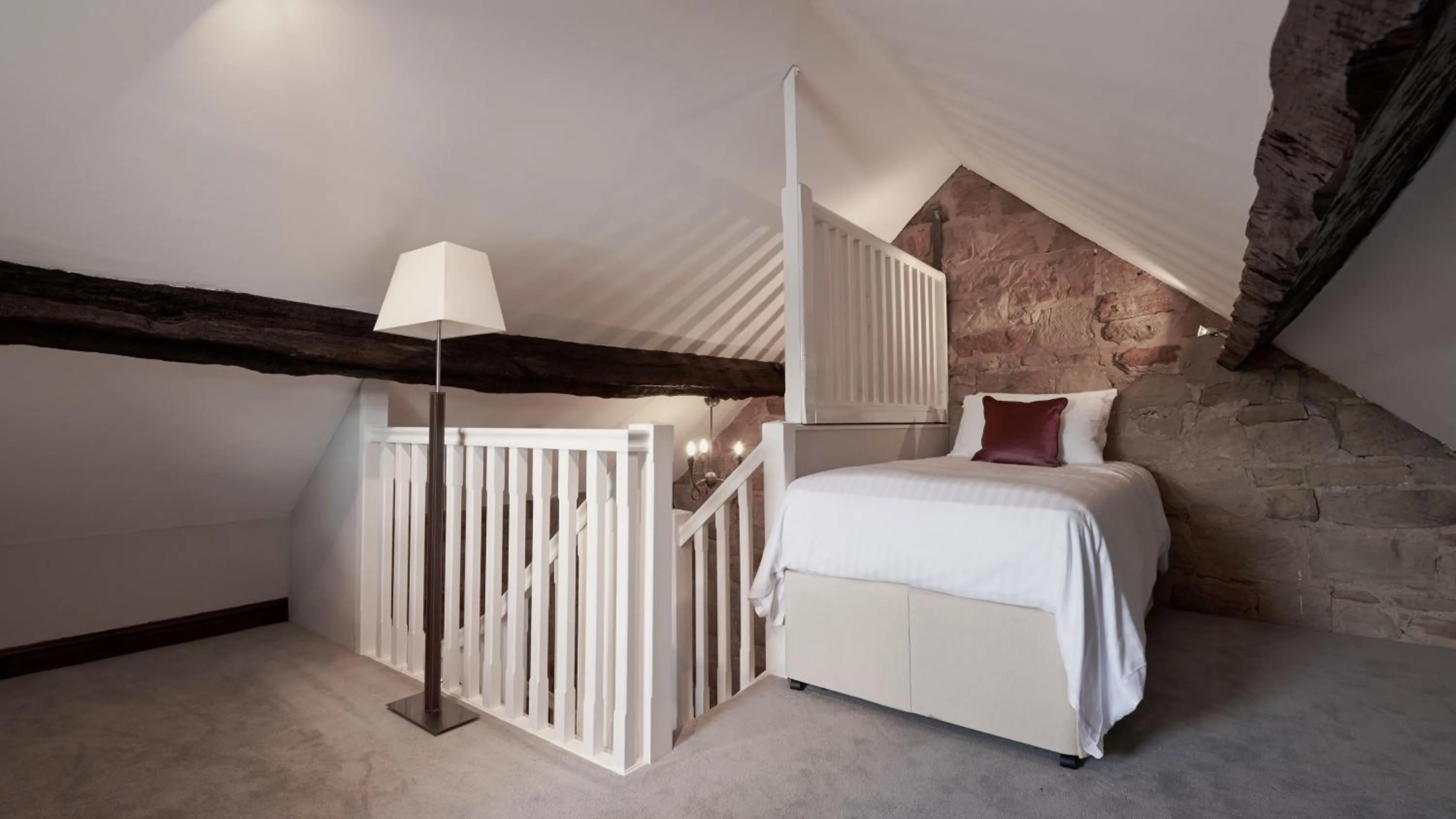 Bedroom, Bed in Horsley Lodge