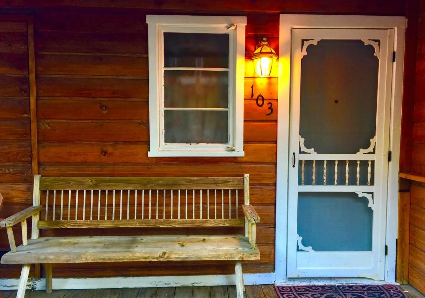 Budget Double Room in Giant Oaks Lodge