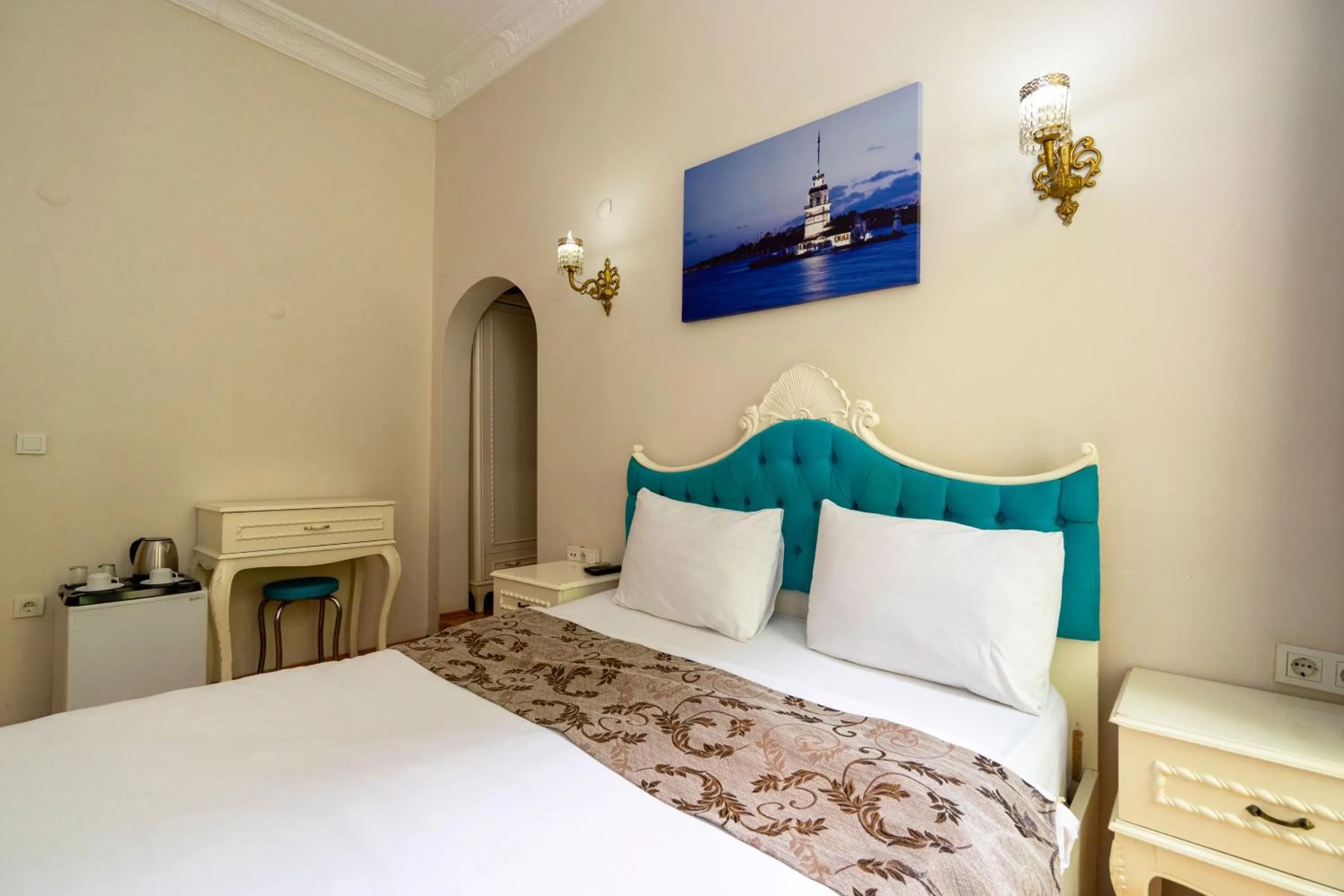 Bed in Gedikpasa Konagi Hotel