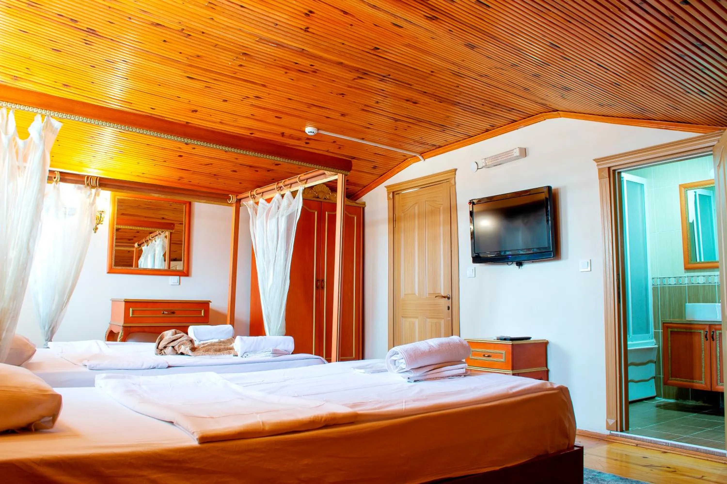 Bed in Gedikpasa Konagi Hotel