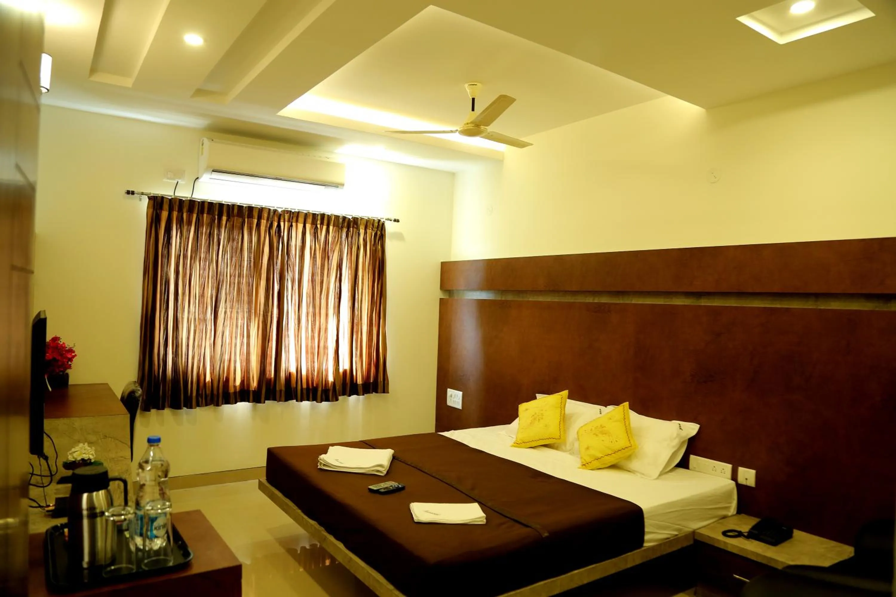 Bed in Samarth Residency