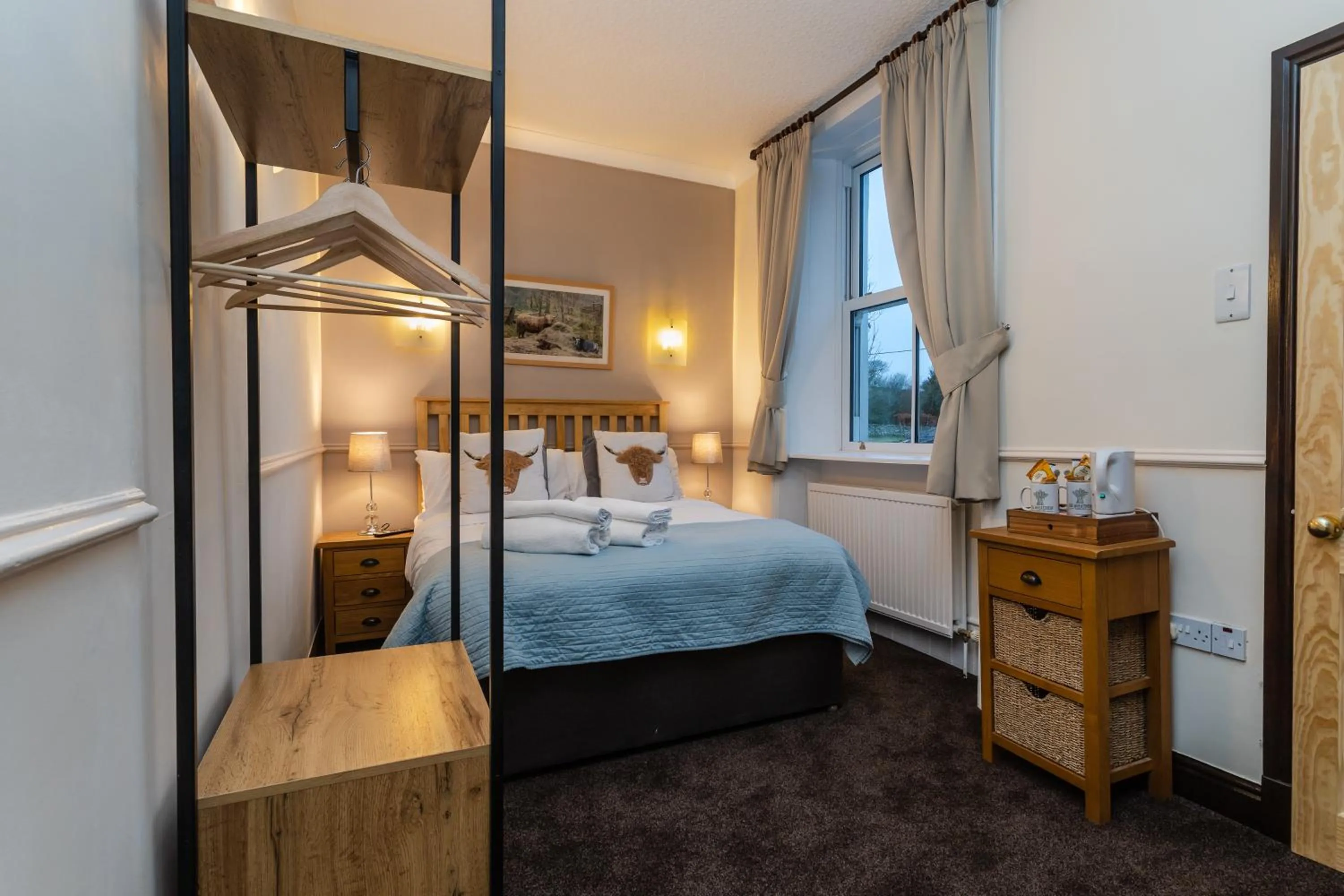 Bed in The Wheatsheaf Inn