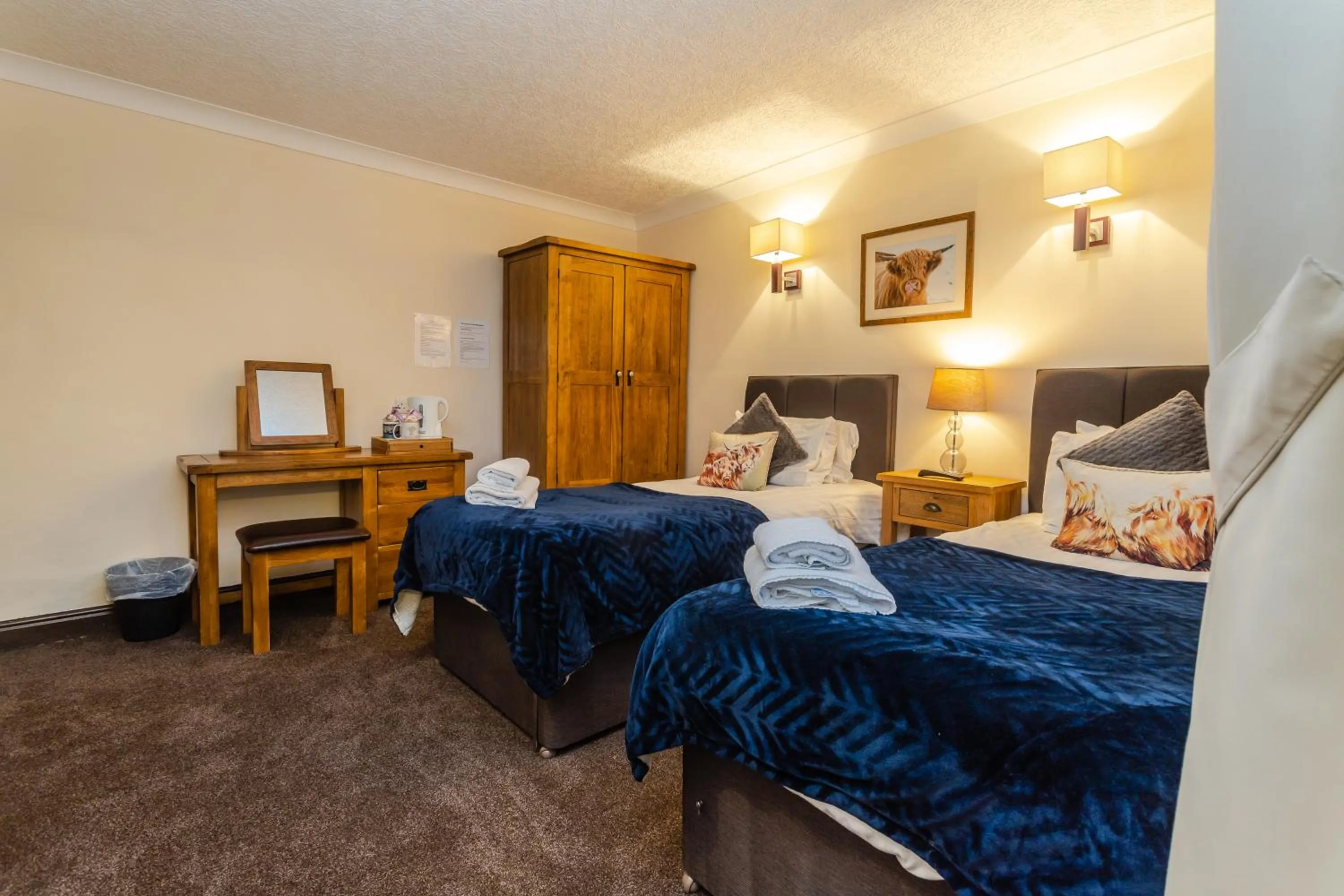 Bed in The Wheatsheaf Inn