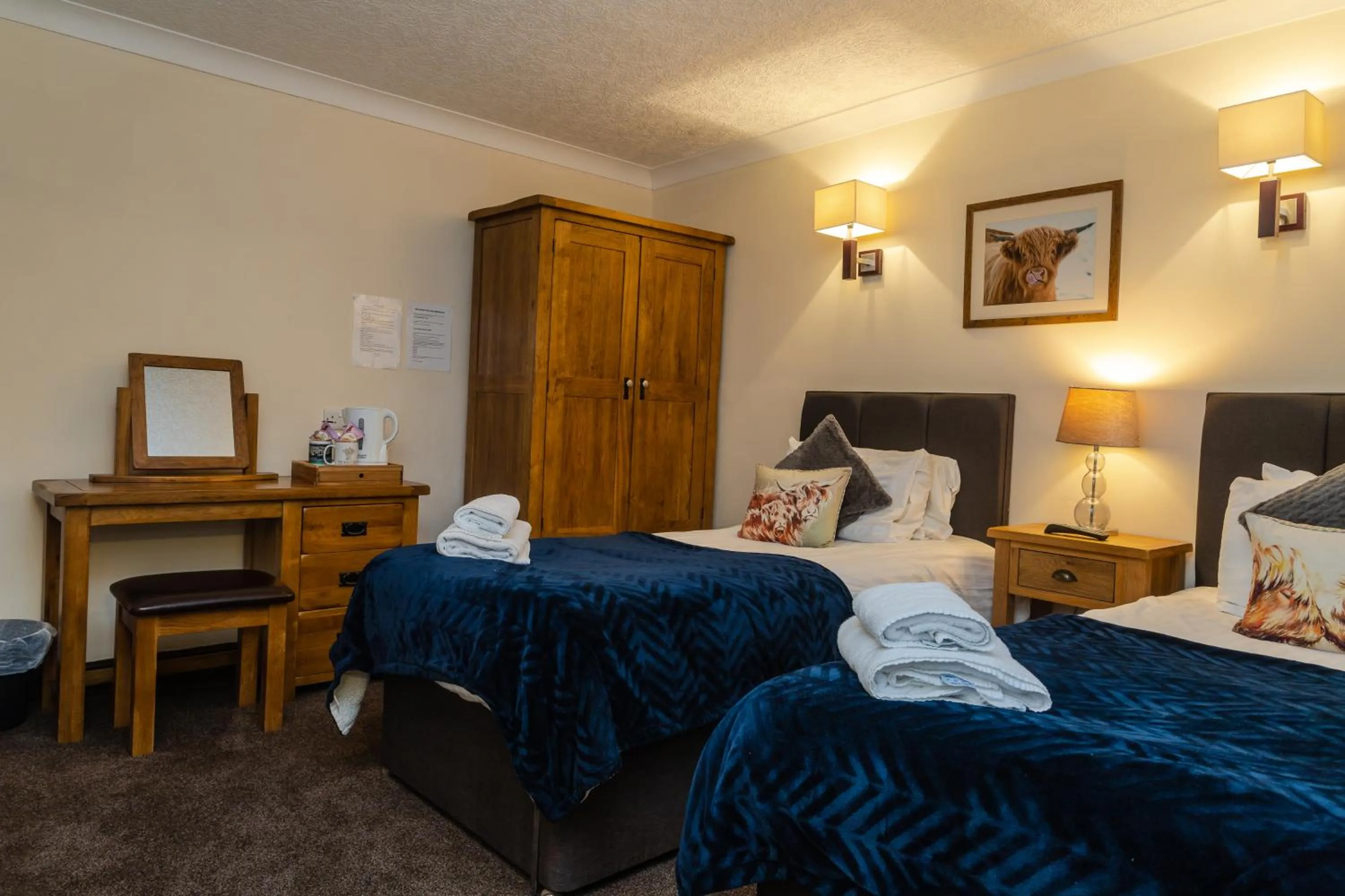 Bed in The Wheatsheaf Inn