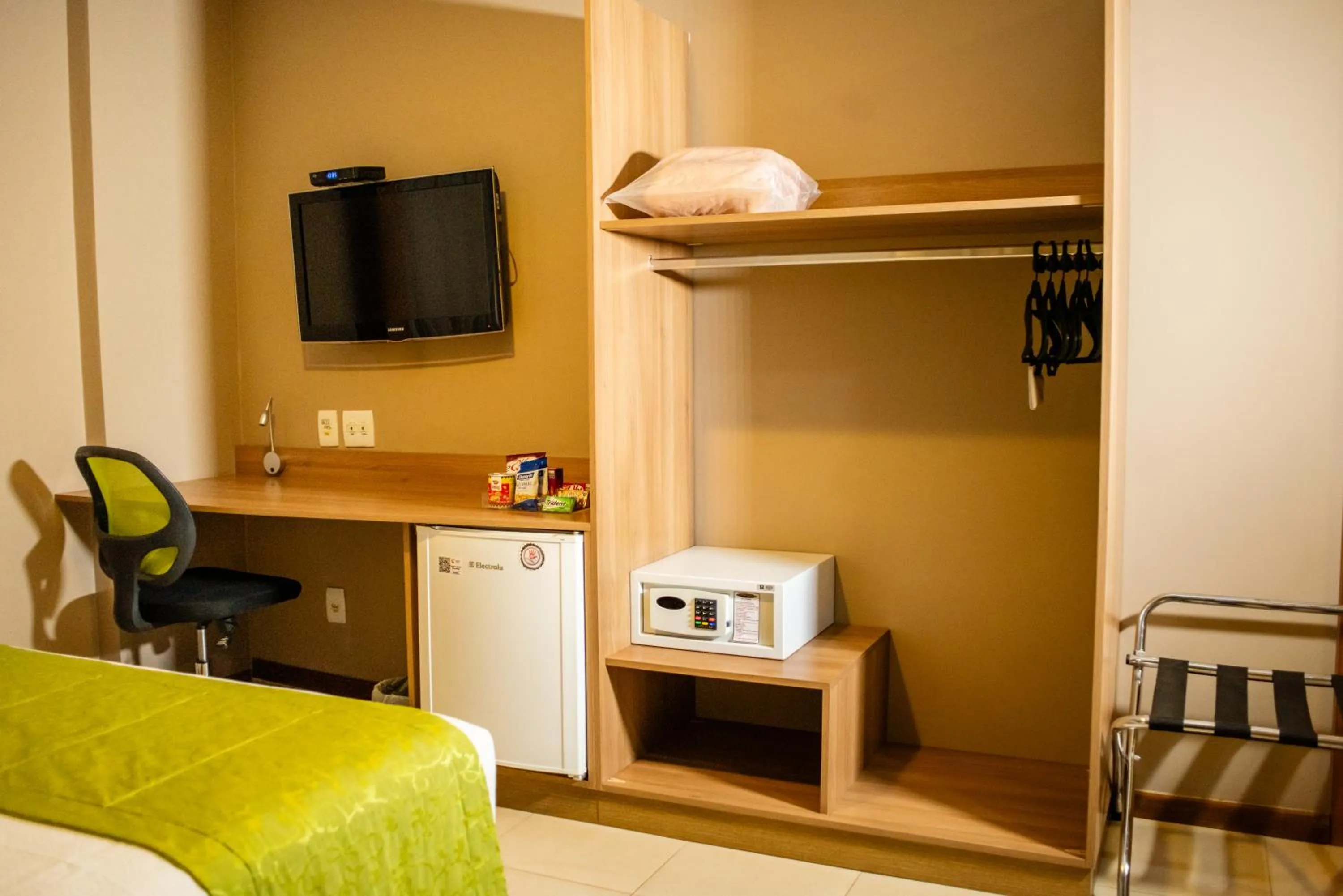 Bedroom, Bed in Comfort Hotel Sertãozinho