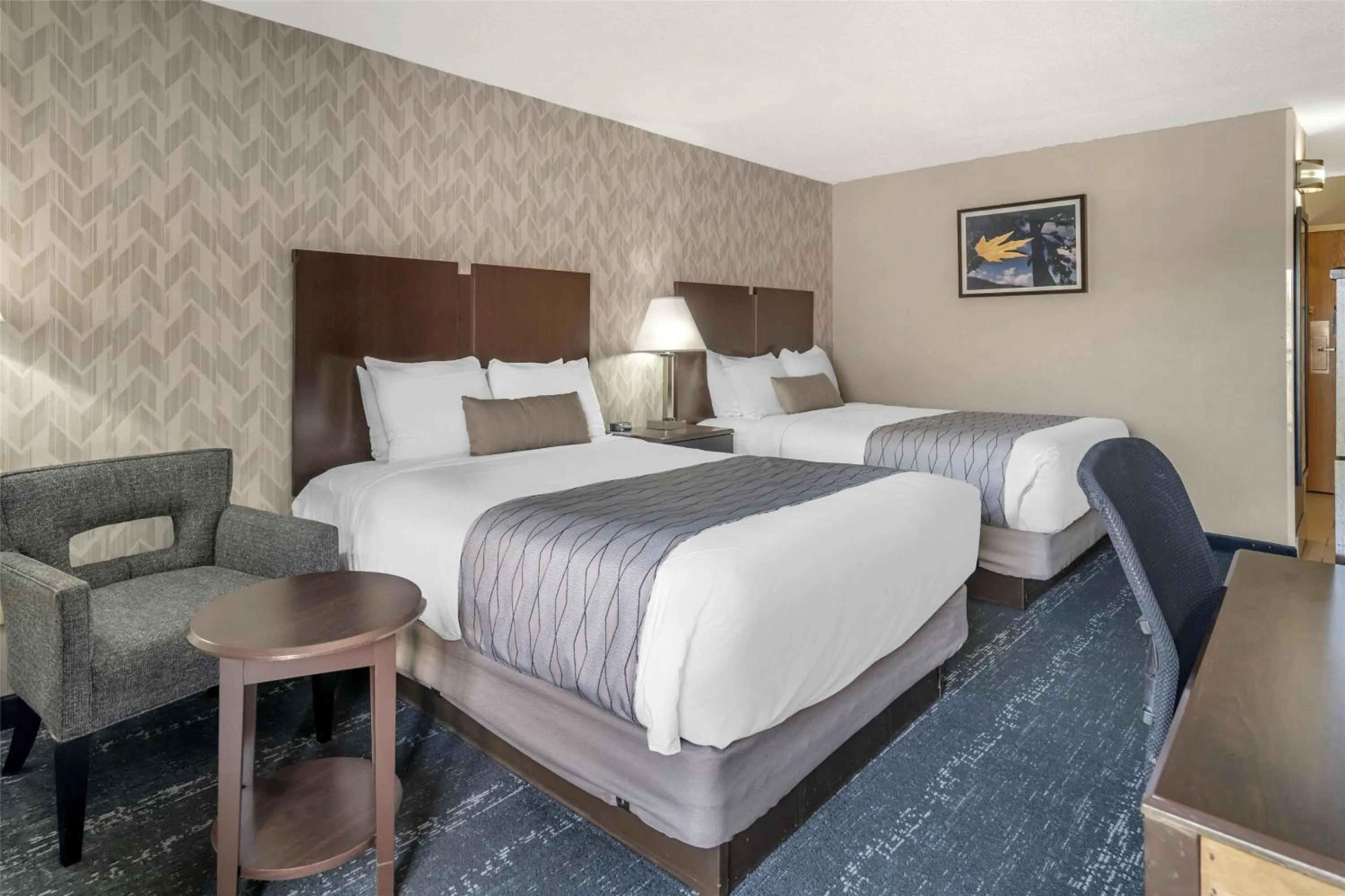 Bedroom, Bed in Best Western Plus Keene Hotel