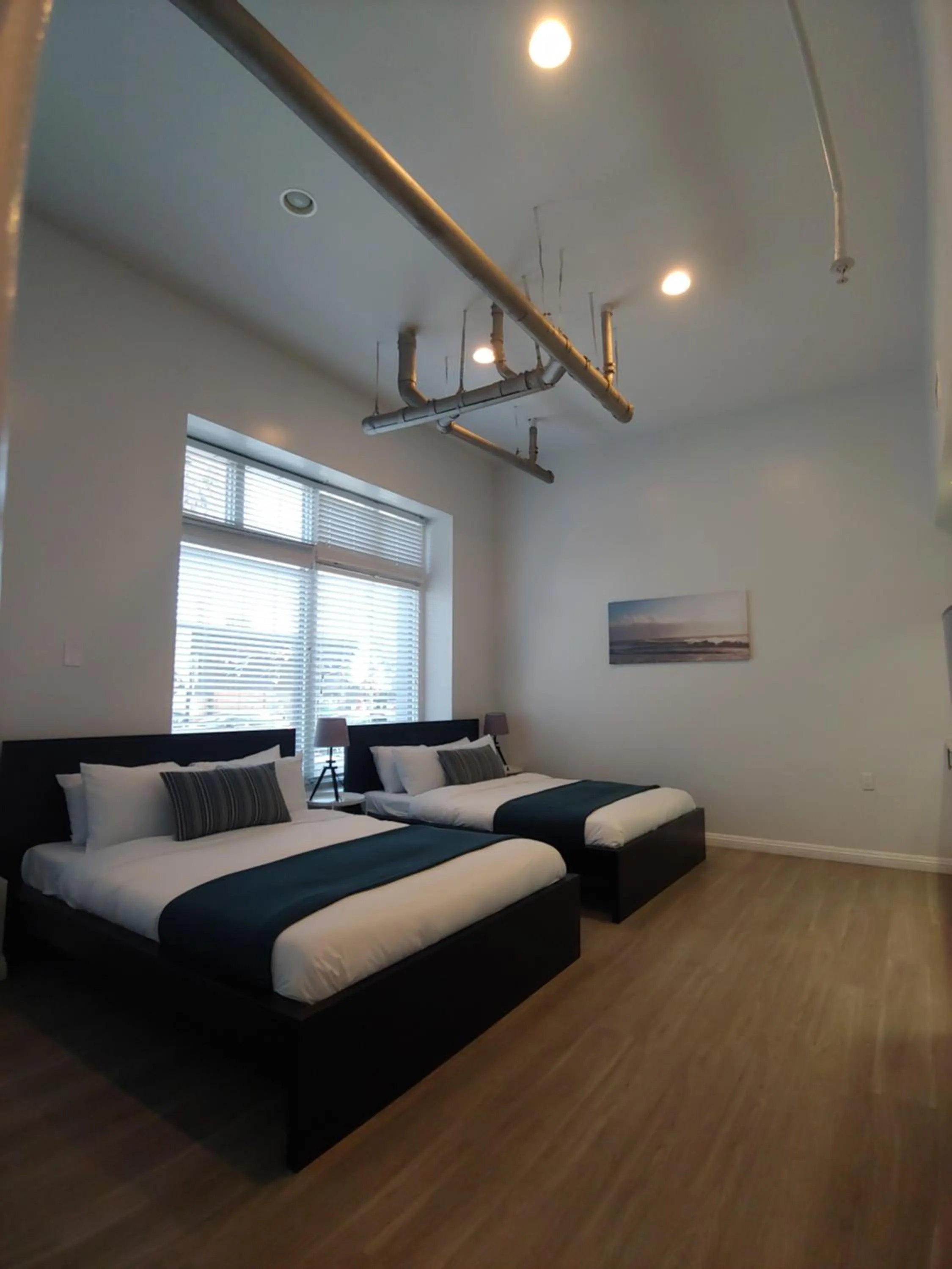 Bed in AIR Venice on the Beach