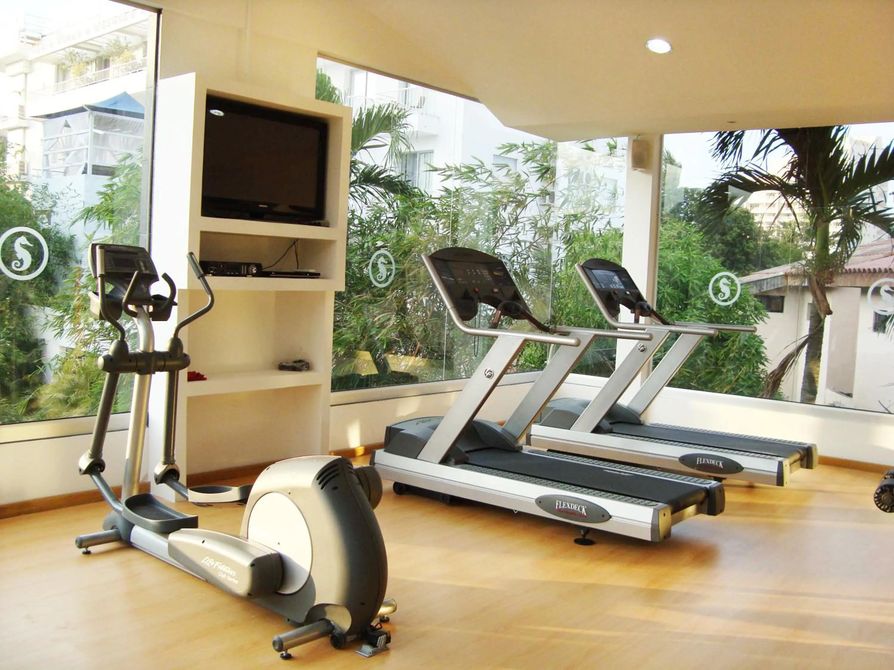 Fitness centre/facilities in Hotel Santorini Resort