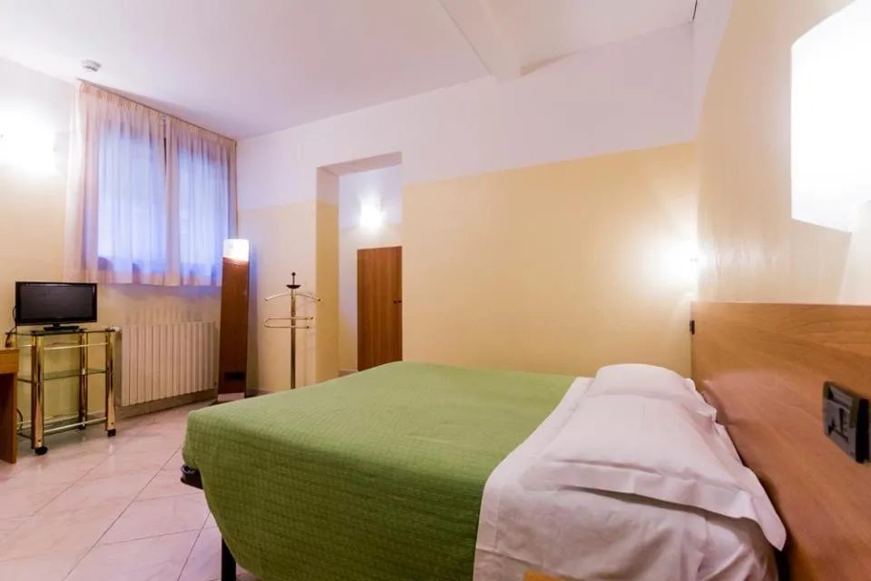 Bed in Hotel Fattori