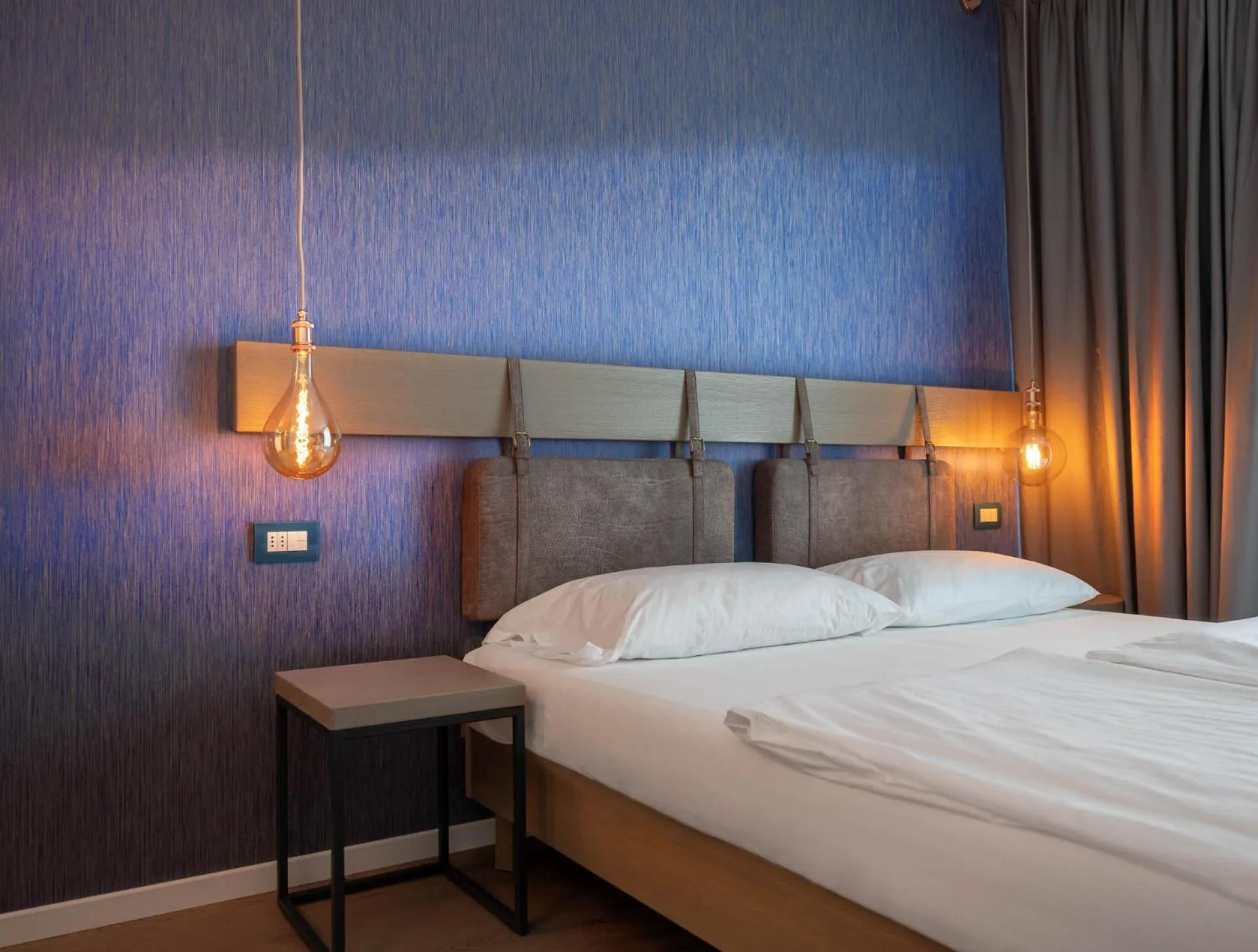 Bedroom, Bed in Glocal Torbole