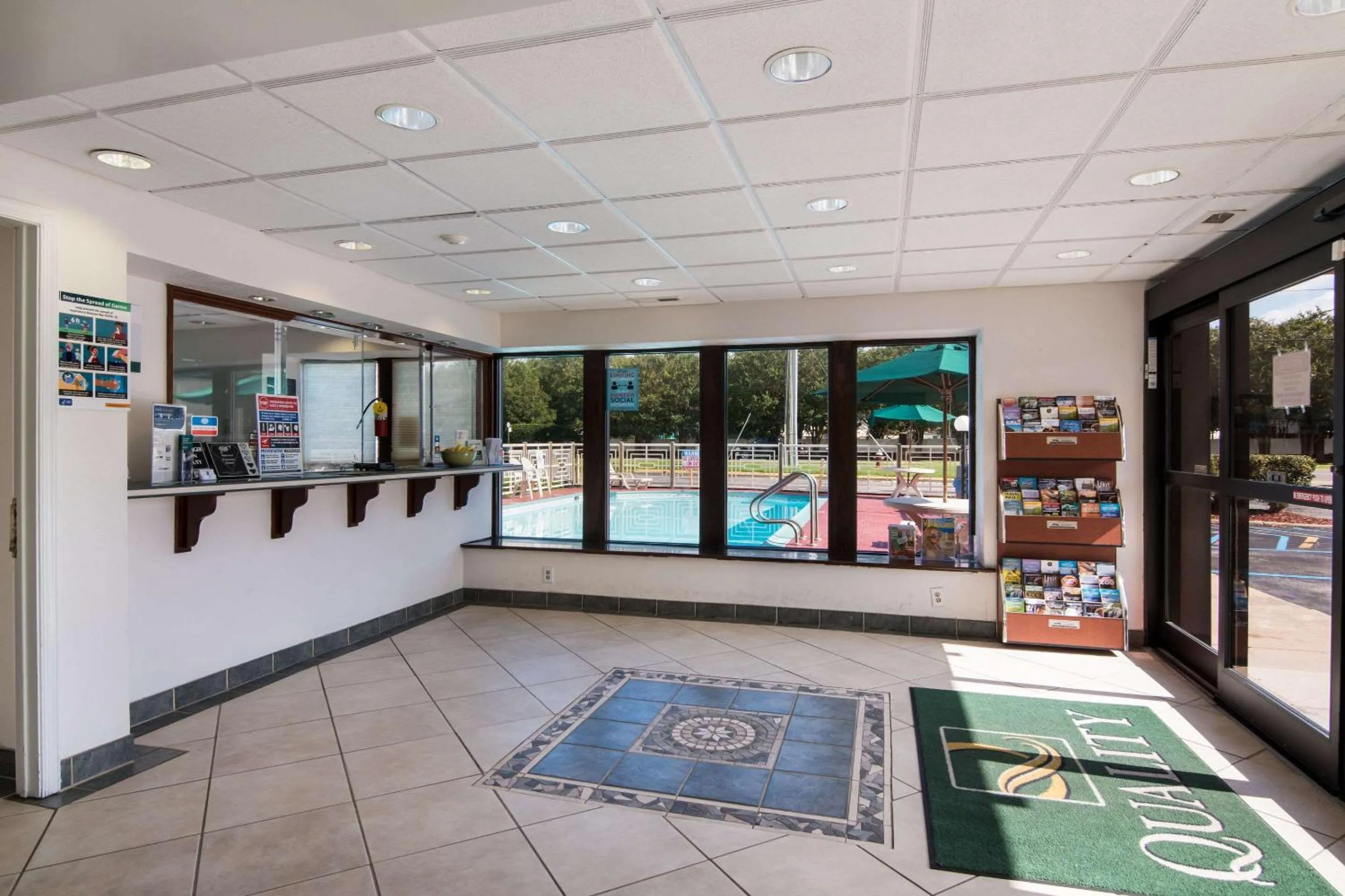 Lobby or reception in Quality Inn Little Creek
