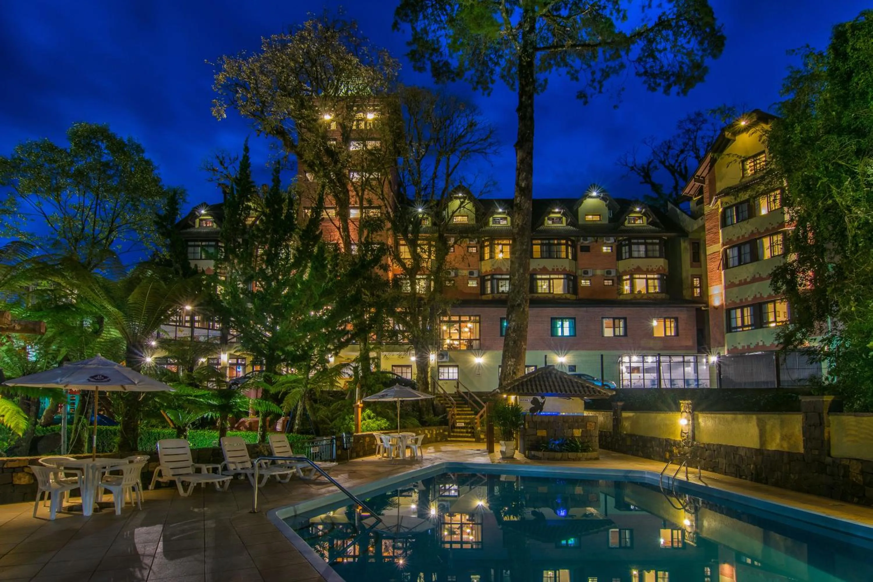 Property building in Hotel Recanto da Serra