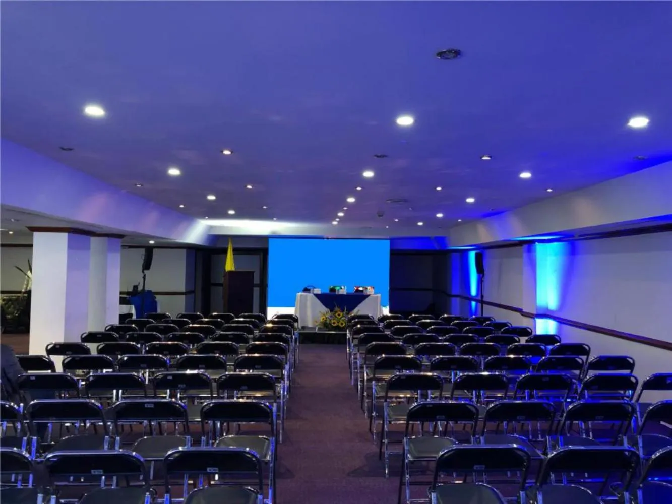 Lounge or bar in Hotel Bogotá Regency Usaquén