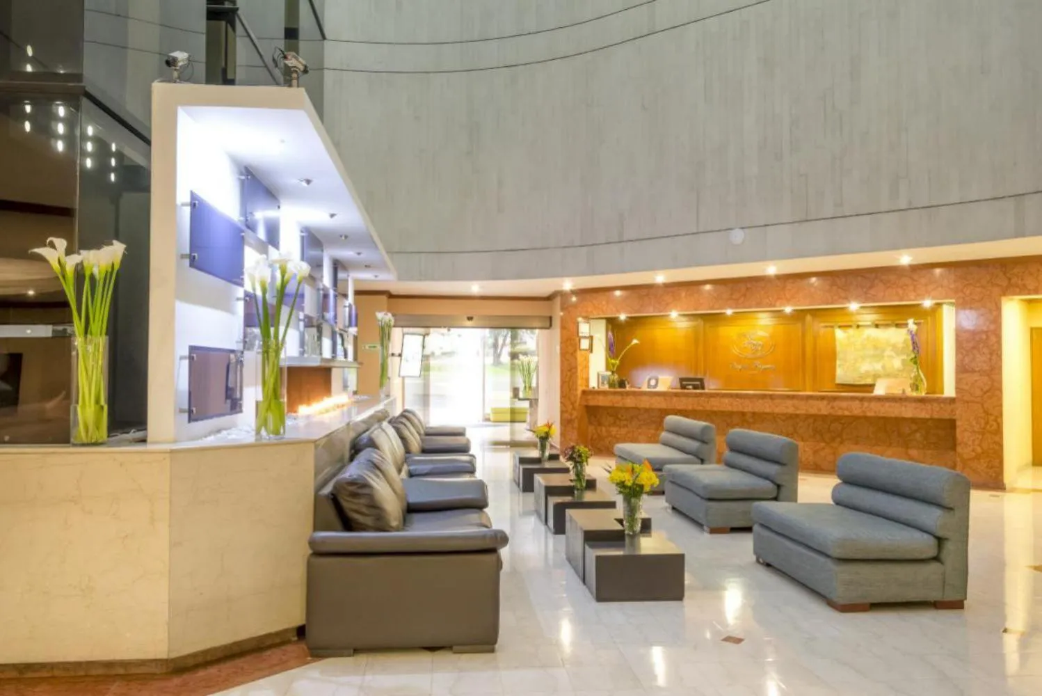Lobby or reception in Hotel Bogotá Regency Usaquén