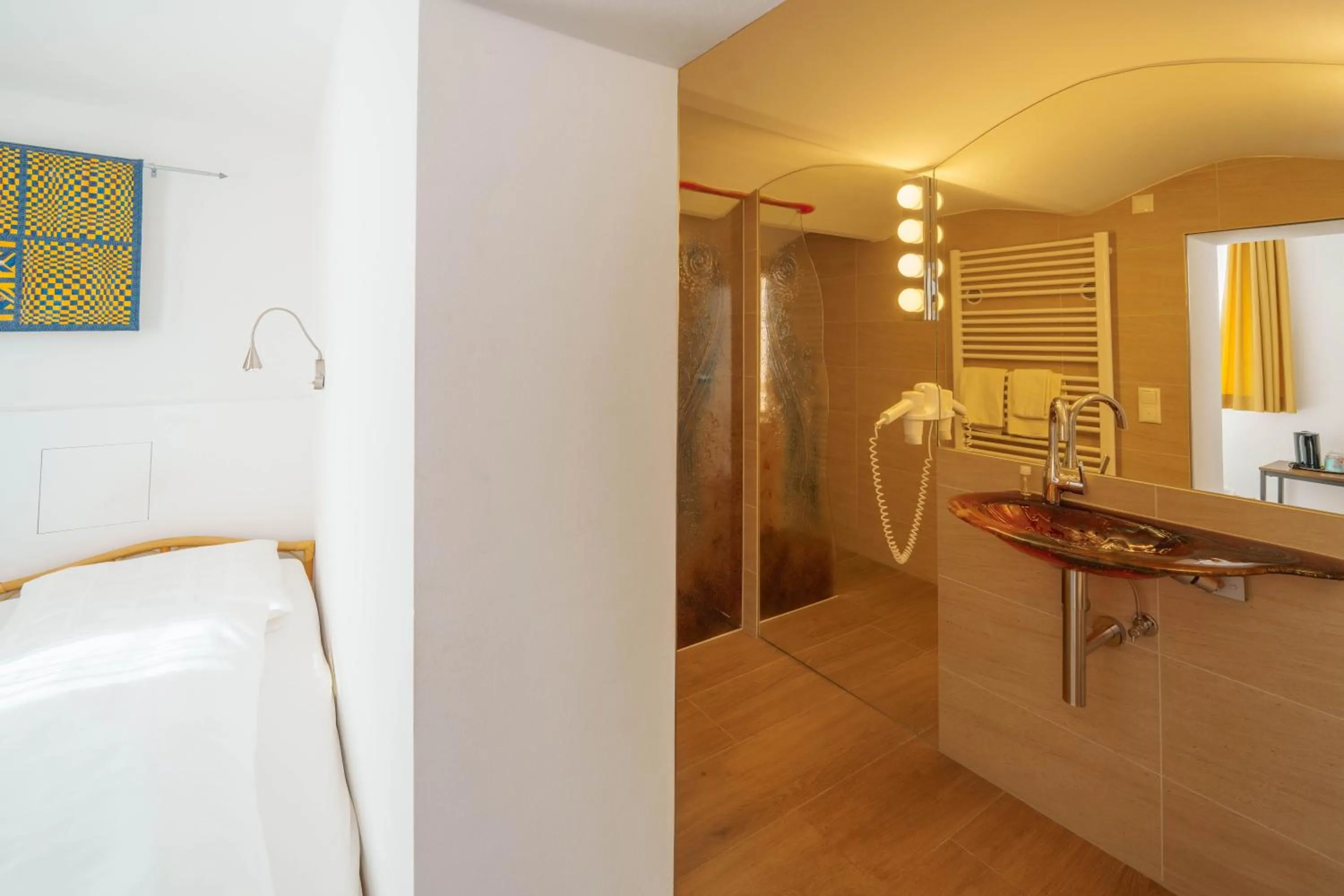 Photo of the whole room in Altötting City Apartments