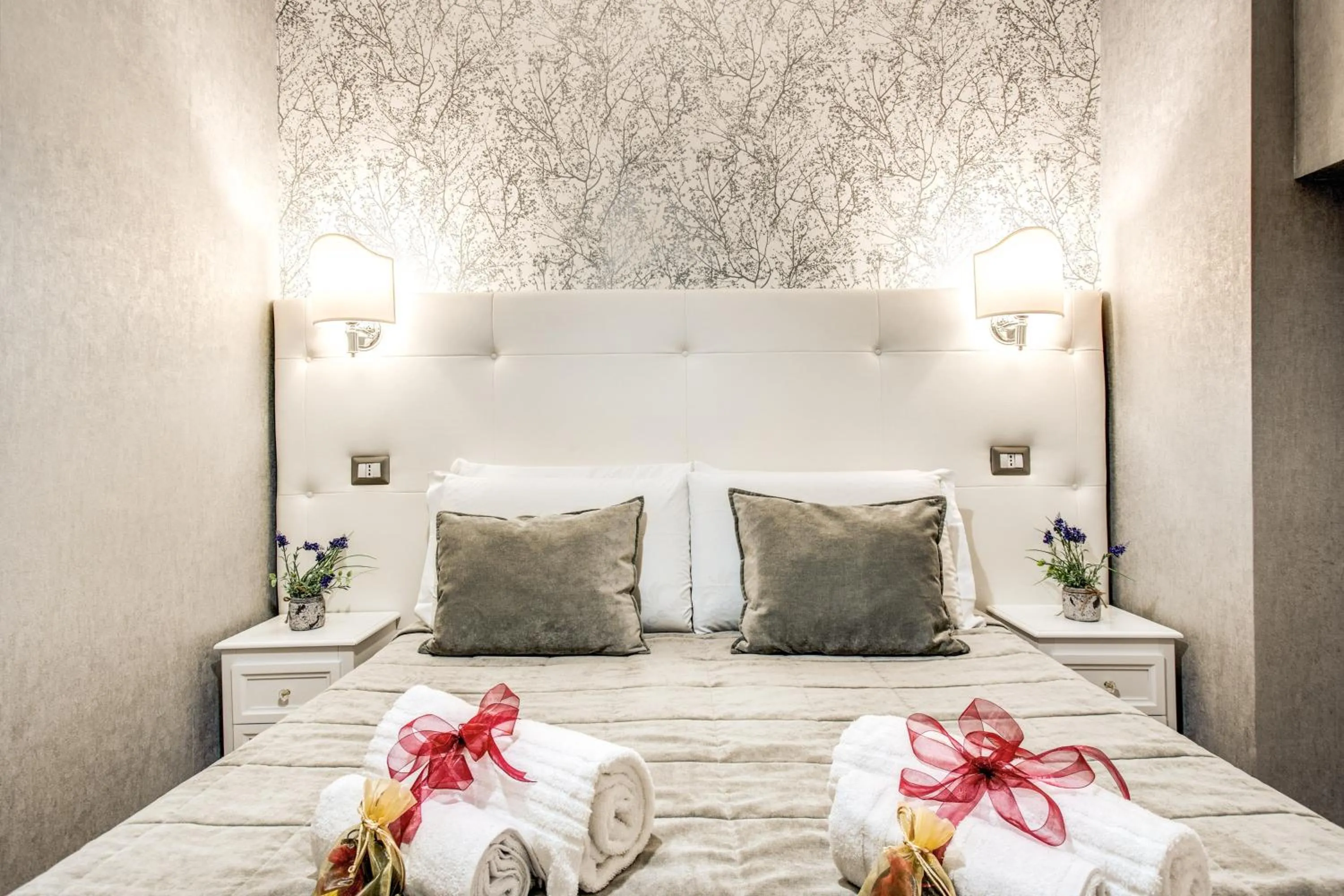 Photo of the whole room, Bed in Santamaggiore