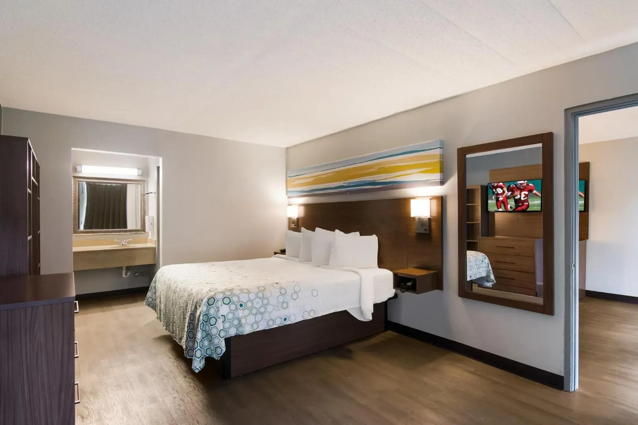 Suite King Non-Smoking in HomeTowne Studios by Red Roof Vero Beach - I-95 Suite King Non-Smoking in HomeTowne Studios by Red Roof Vero Beach - I-95