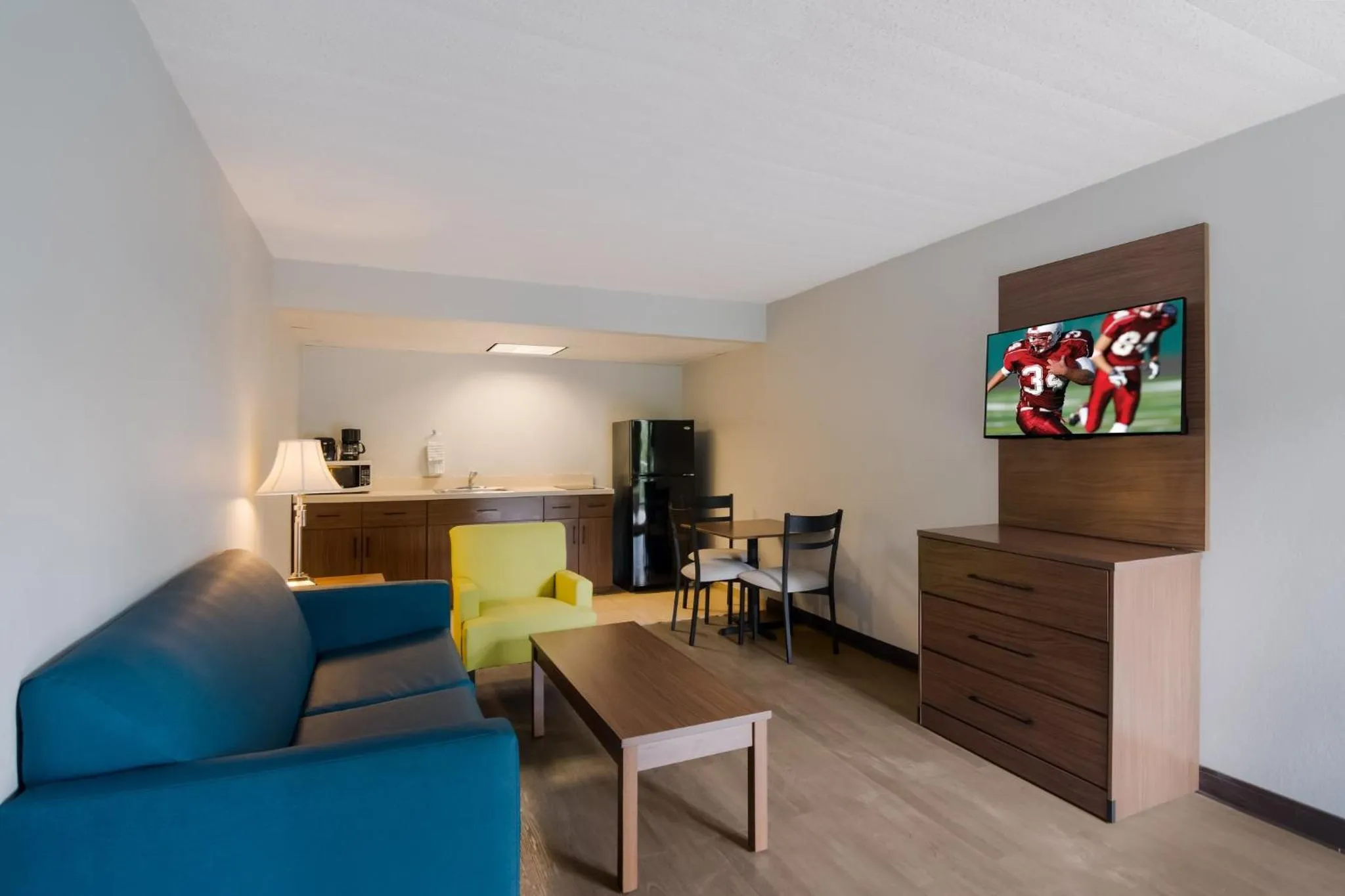 Photo of the whole room in HomeTowne Studios by Red Roof Vero Beach - I-95