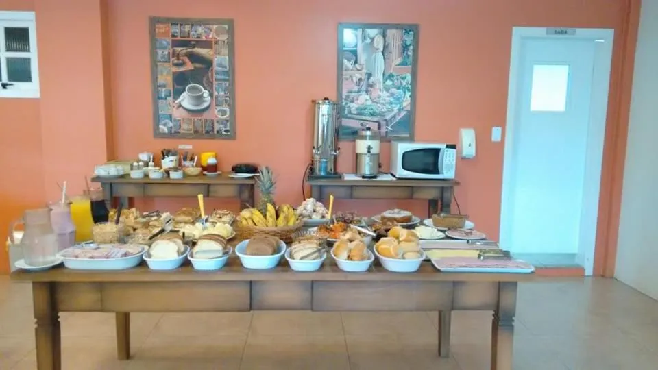 Breakfast in Pousada Recanto Alpino