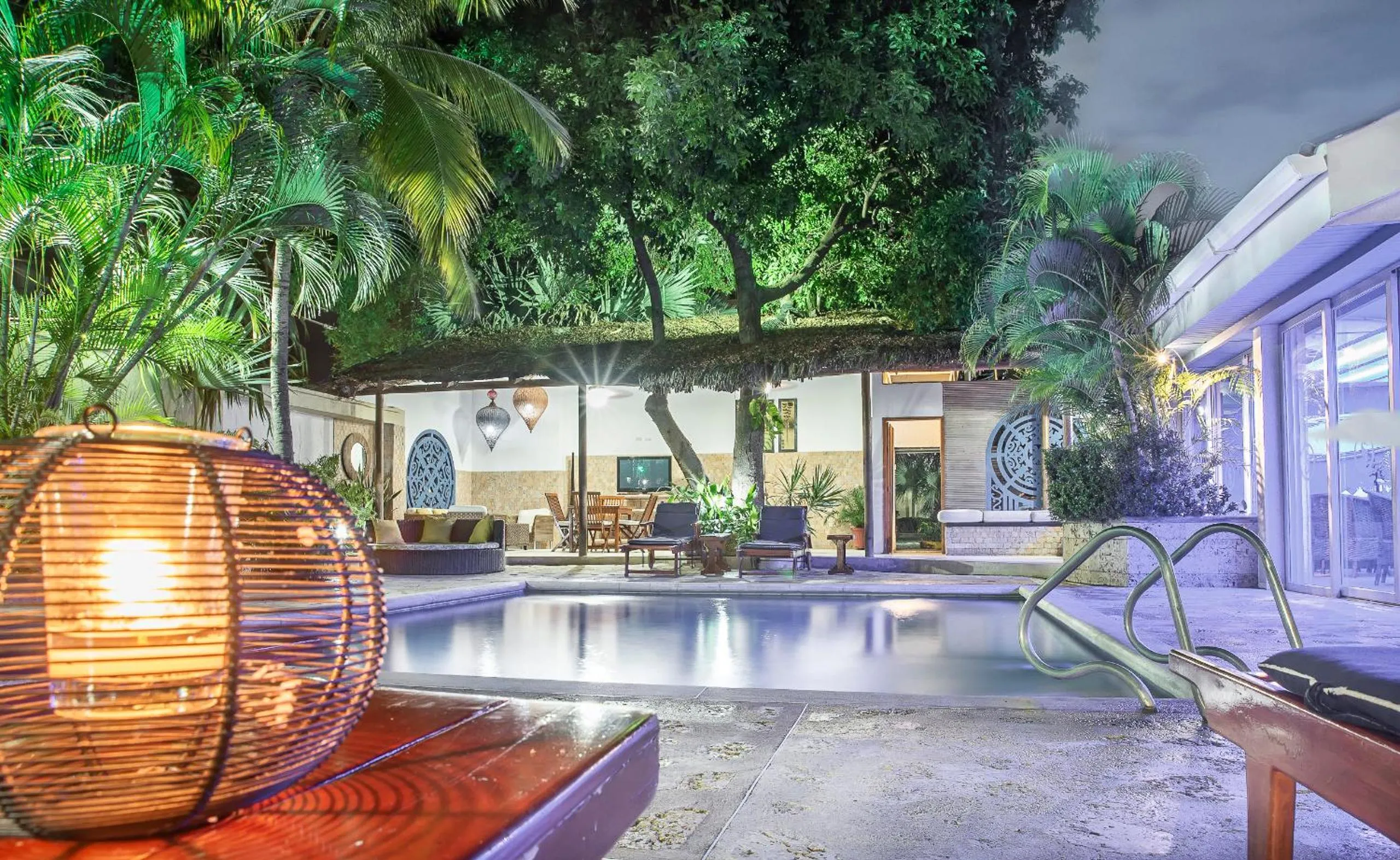 Swimming pool in Hotel Santorini Express y Cabañas