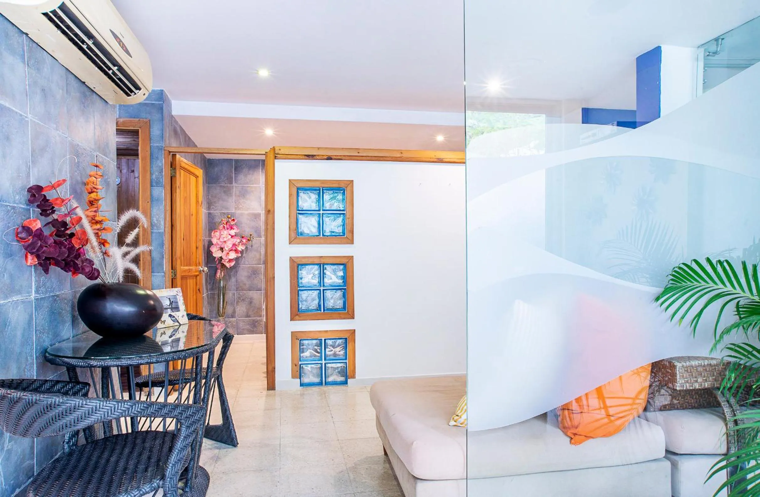 Spa and wellness centre/facilities in Hotel Santorini Express y Cabañas