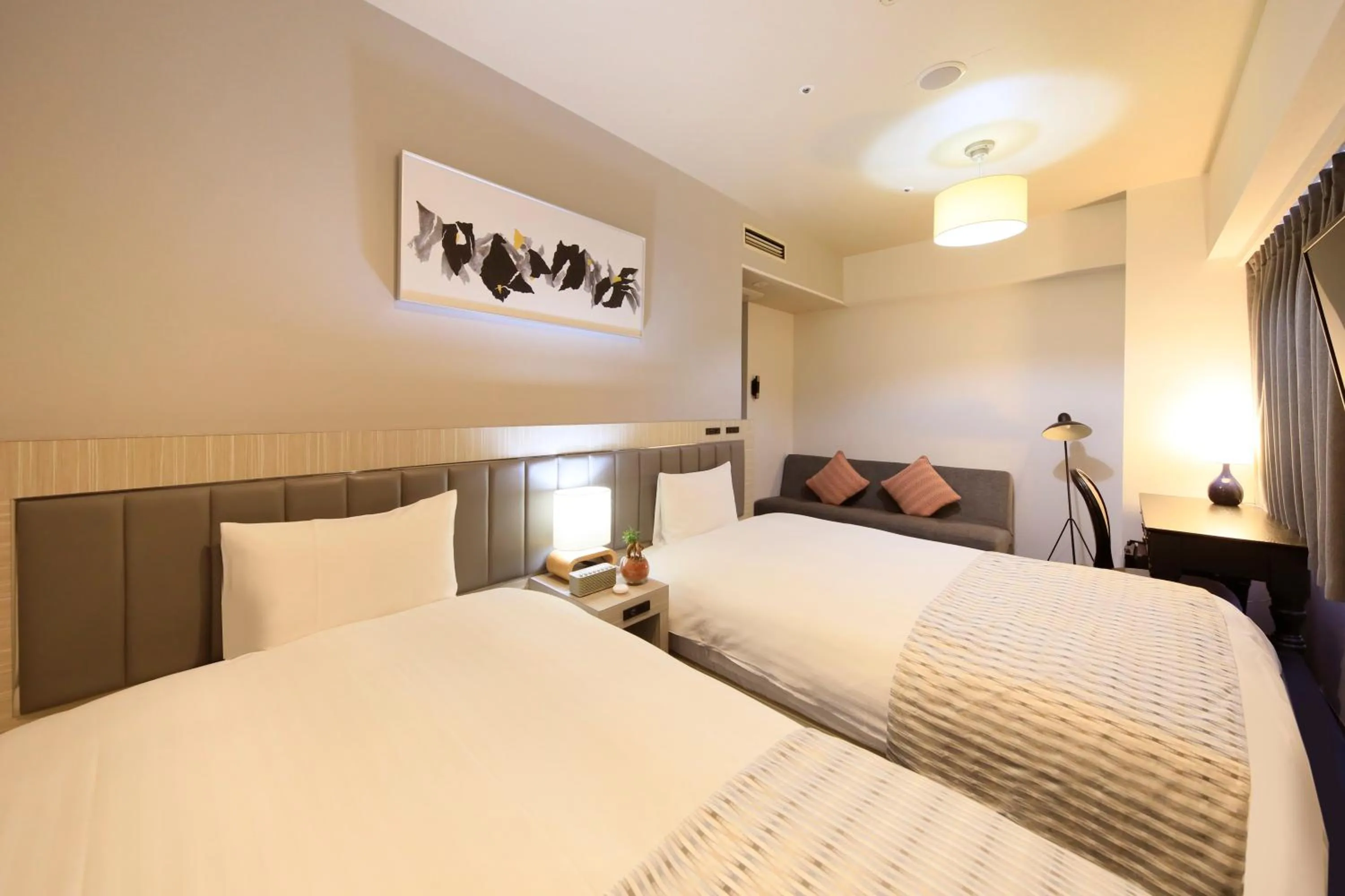 Bed in QuintessaHotel KagoshimaTenmonkan Relax&Sleep