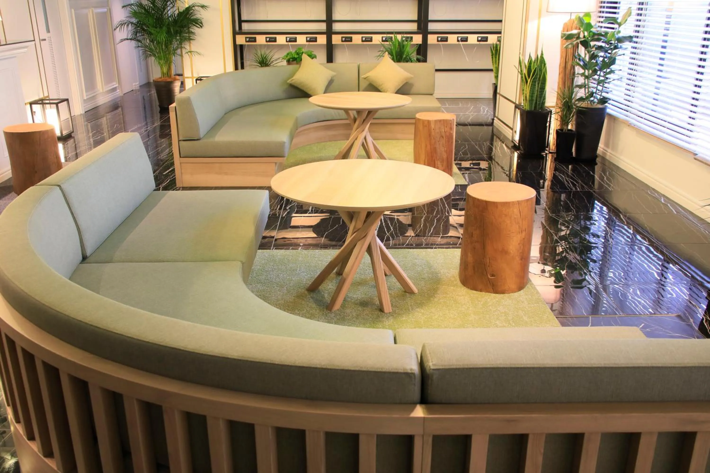 Lobby or reception in QuintessaHotel KagoshimaTenmonkan Relax&Sleep