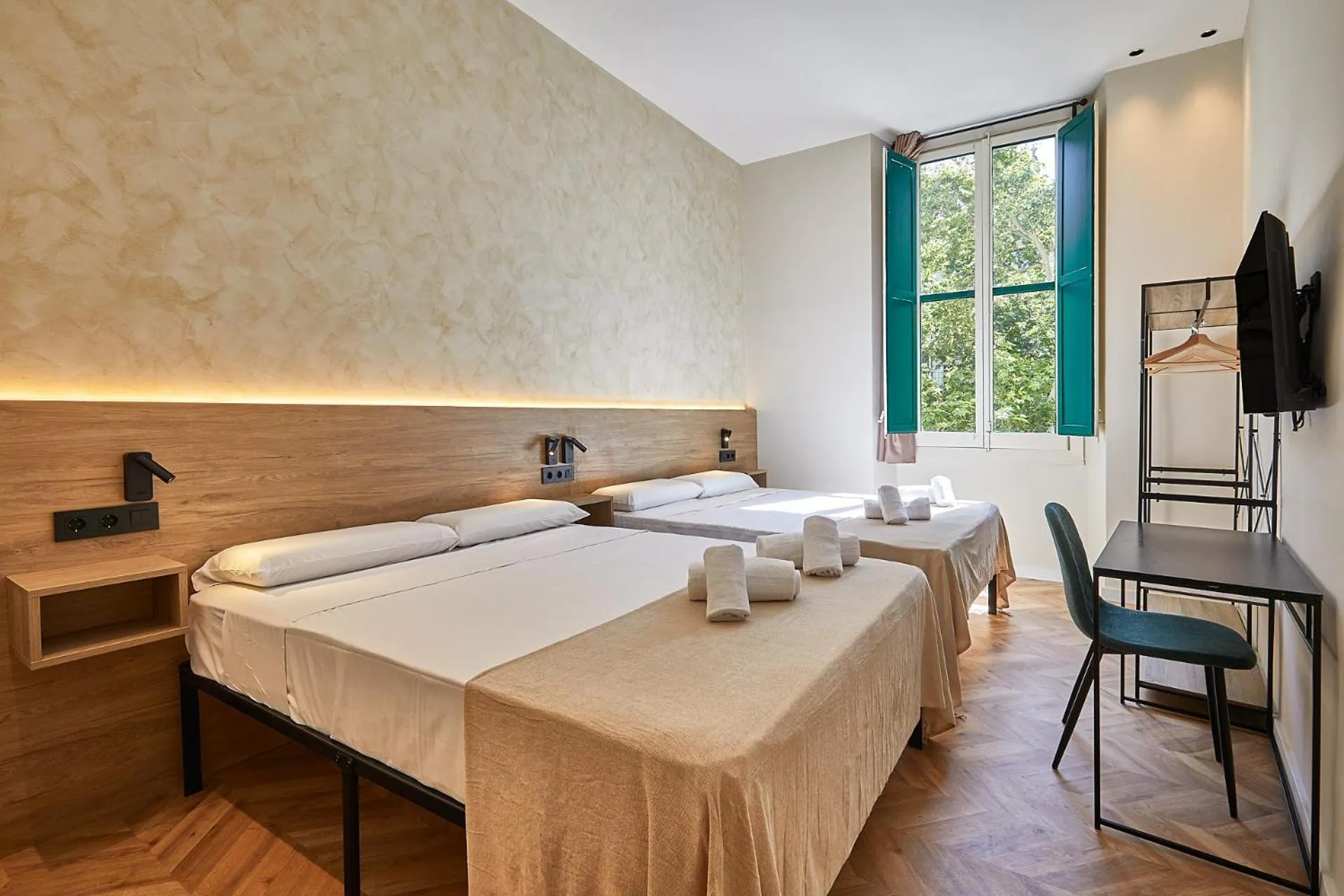 Bed in Ella Hostel Boqueria