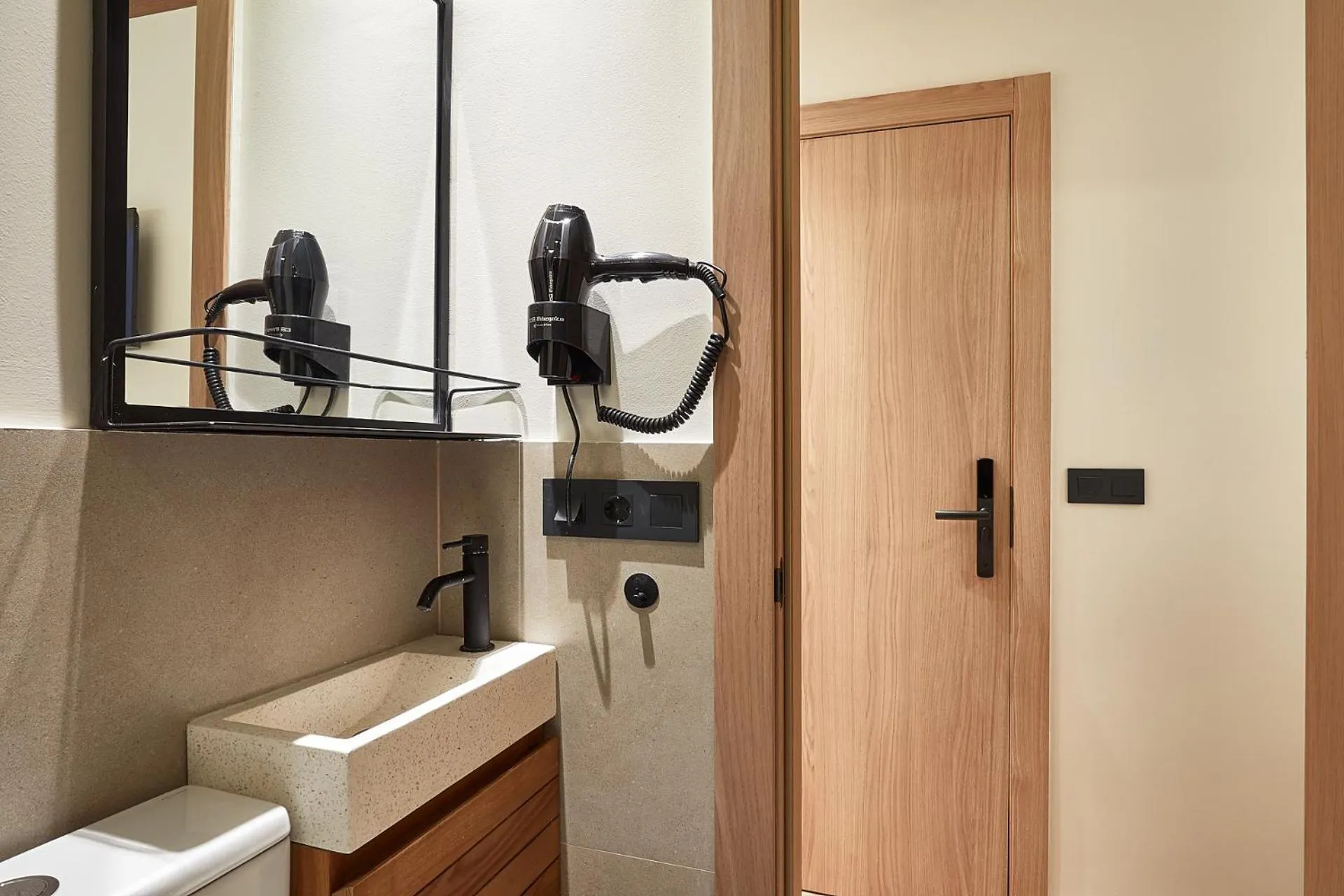 Ella Hostel Boqueria