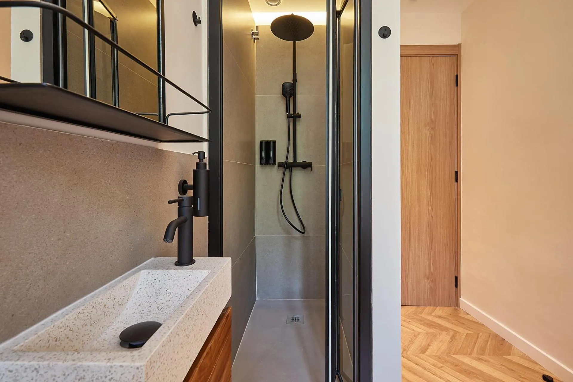 Ella Hostel Boqueria