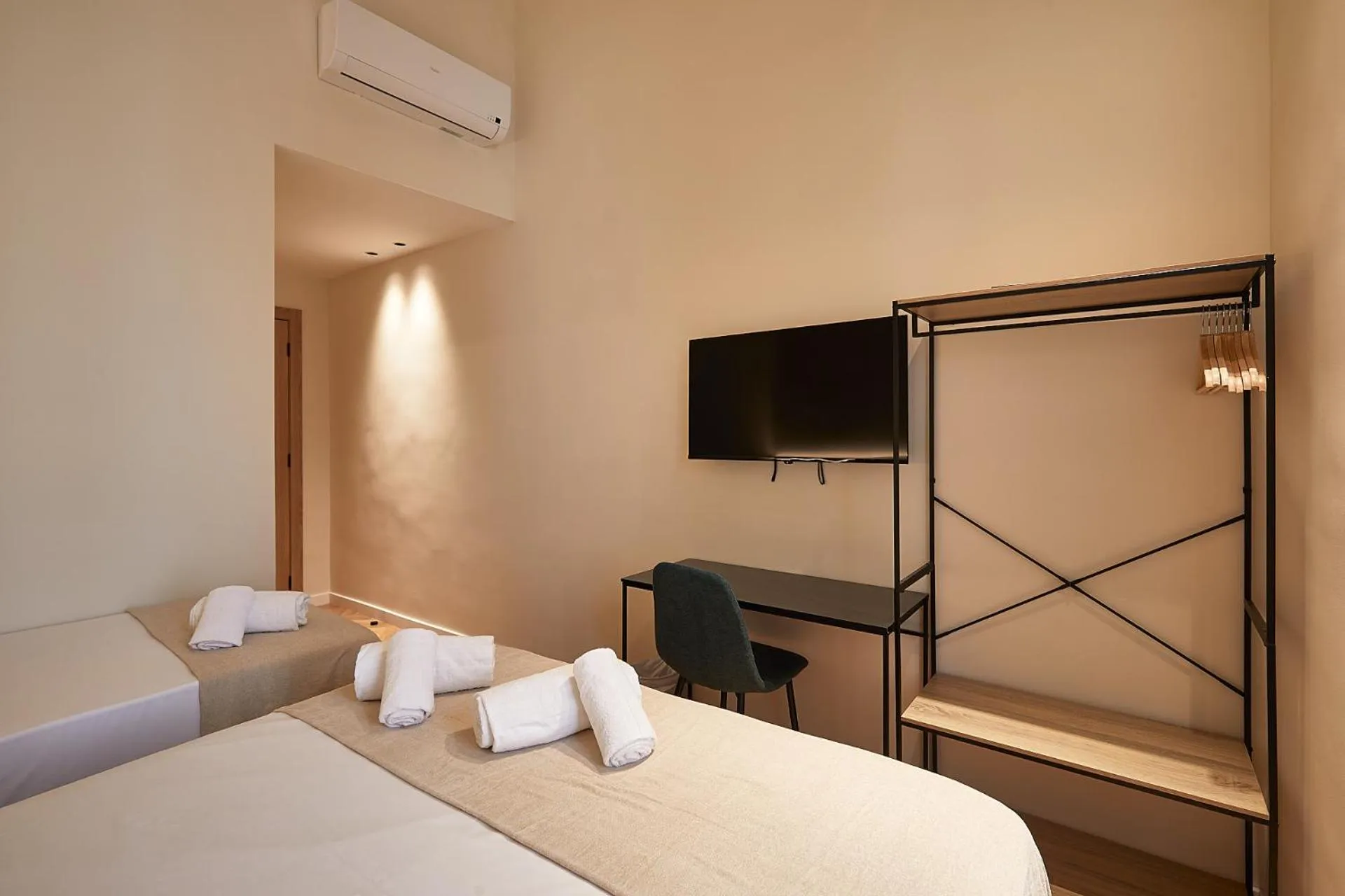 Bed in Ella Hostel Boqueria